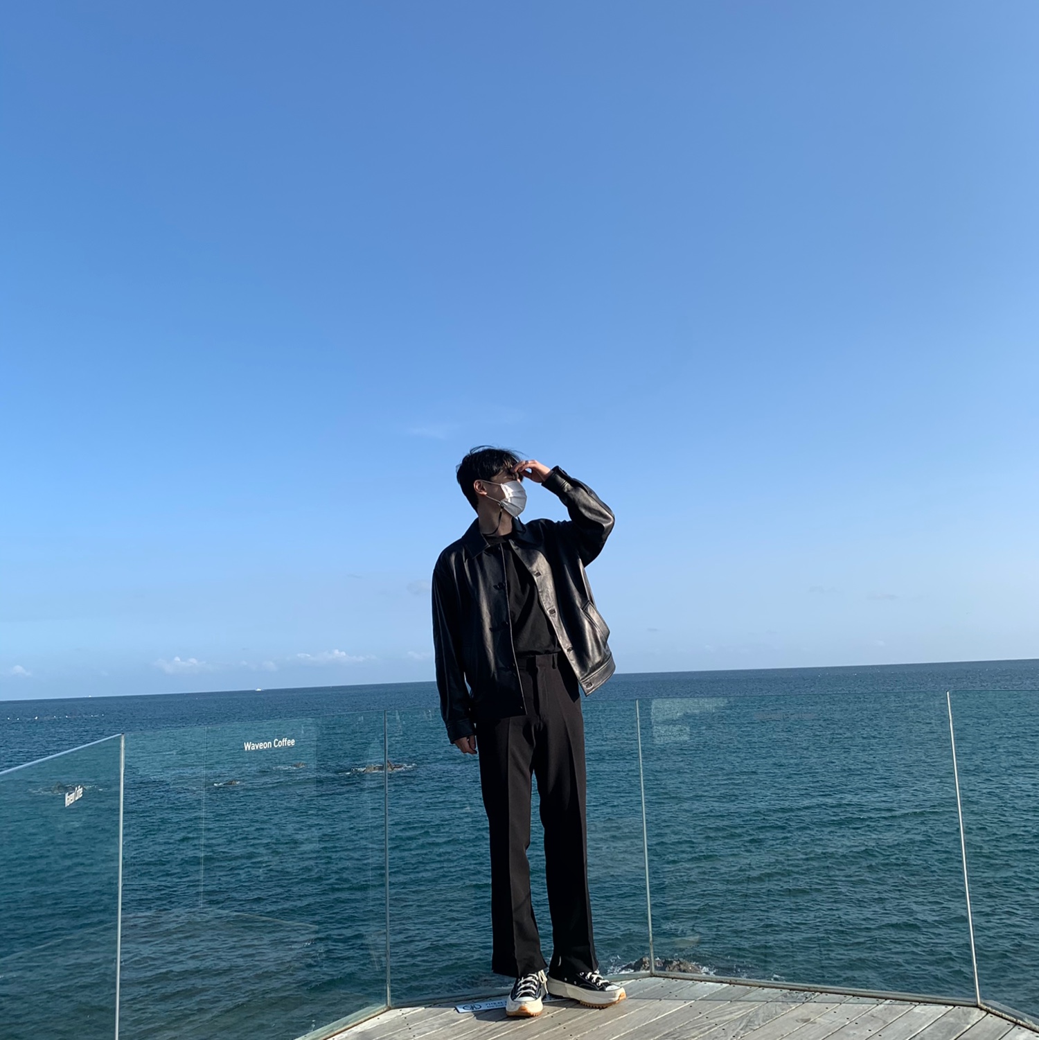 Converse x JW Anderson Run Star Hike Hi Black 착용 스타일