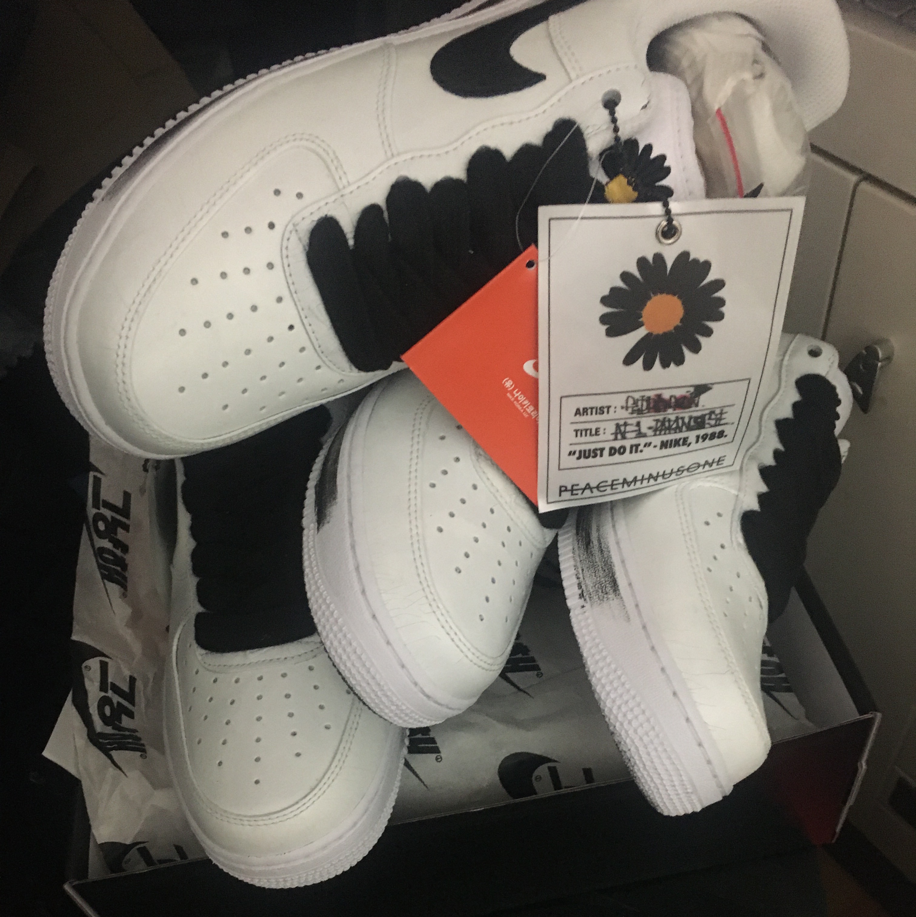 Nike x Peaceminusone Air Force 1 Low Para-Noise 2.0 착용 스타일