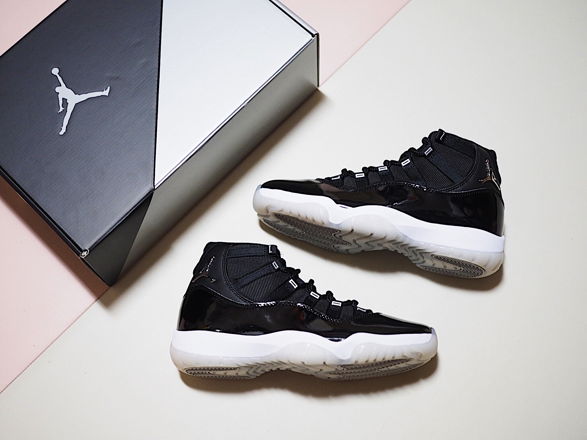 Jordan 11 Retro Jubilee 착용 스타일 - 1