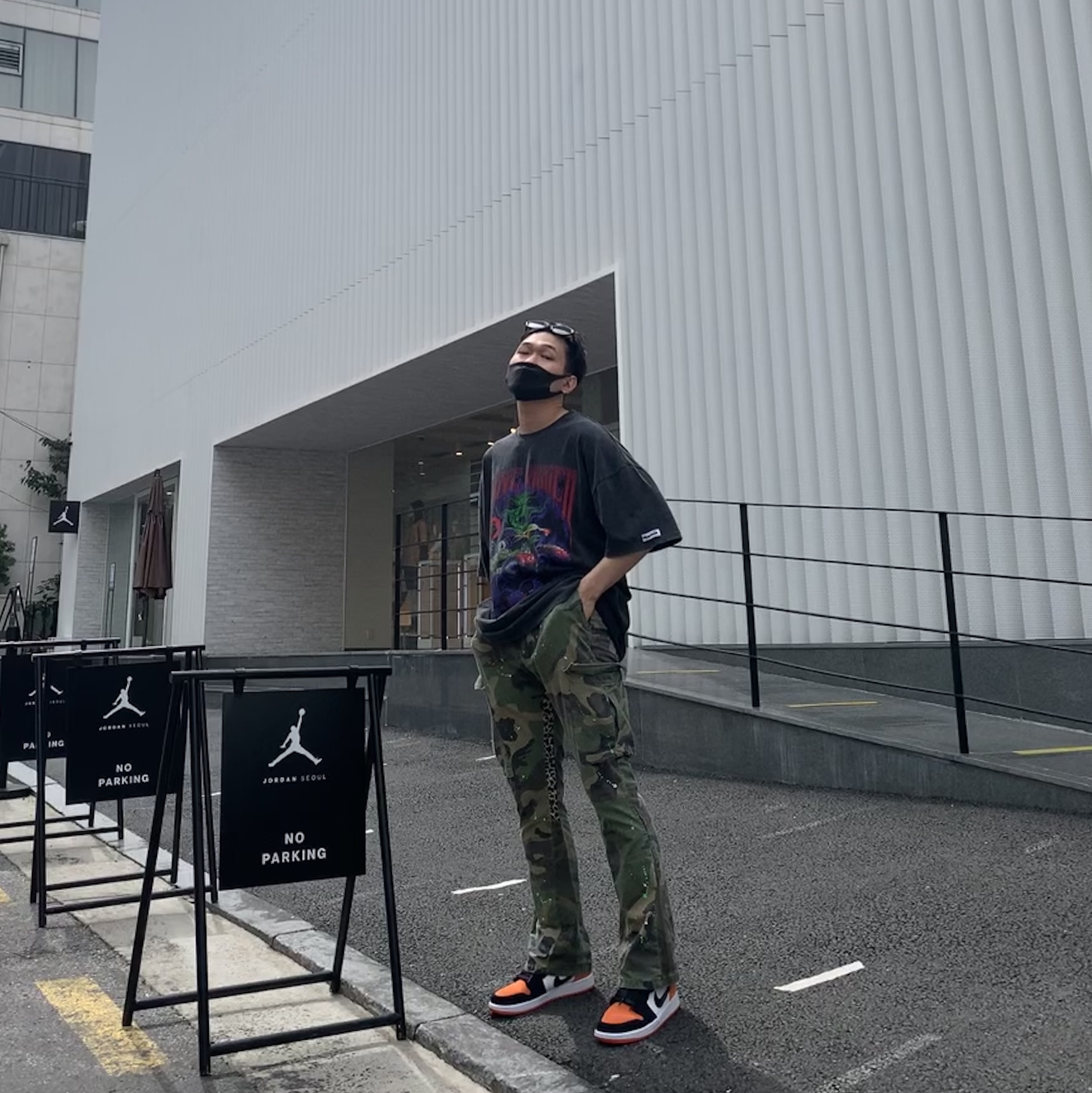 Jordan 1 Low Shattered Backboard 착용 스타일