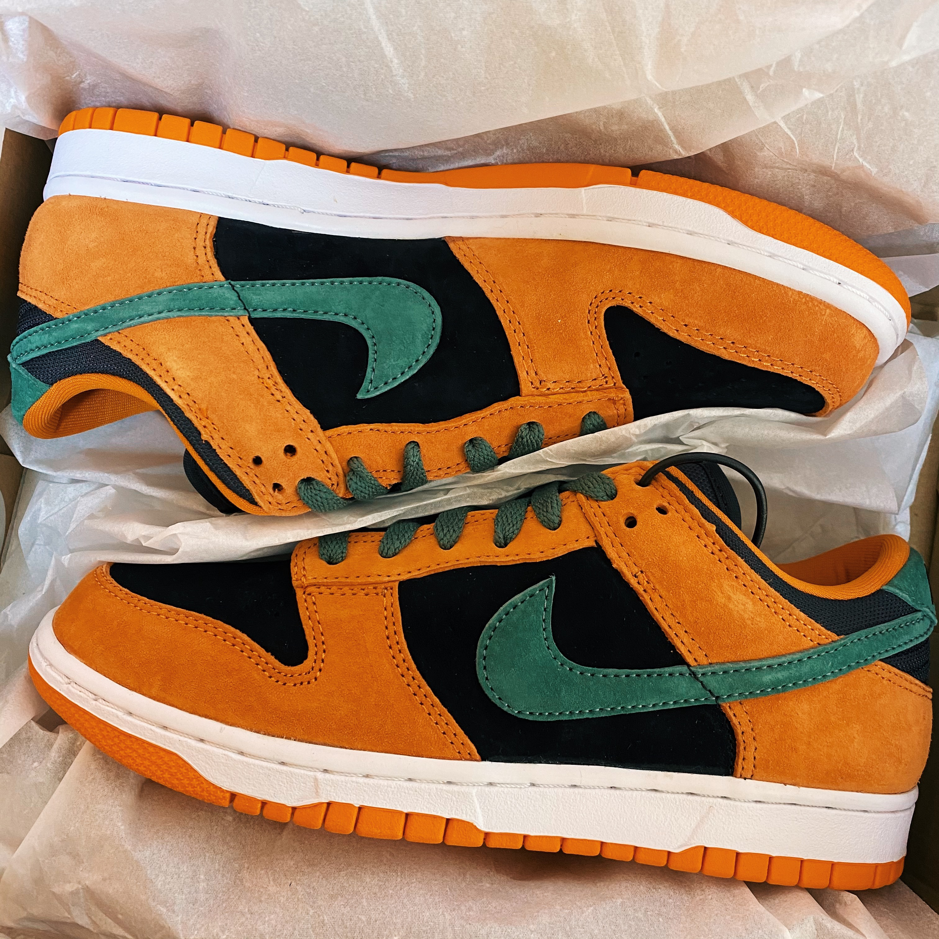 Nike Dunk Low SP Ceramic 착용 스타일 - 1