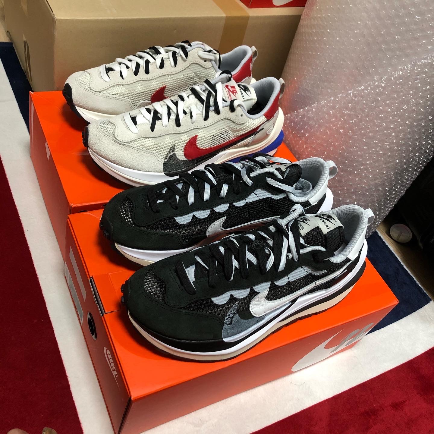 Nike x Sacai VaporWaffle Black White, Nike x Sacai VaporWaffle Royal Fuchsia 착용 스타일 - 4