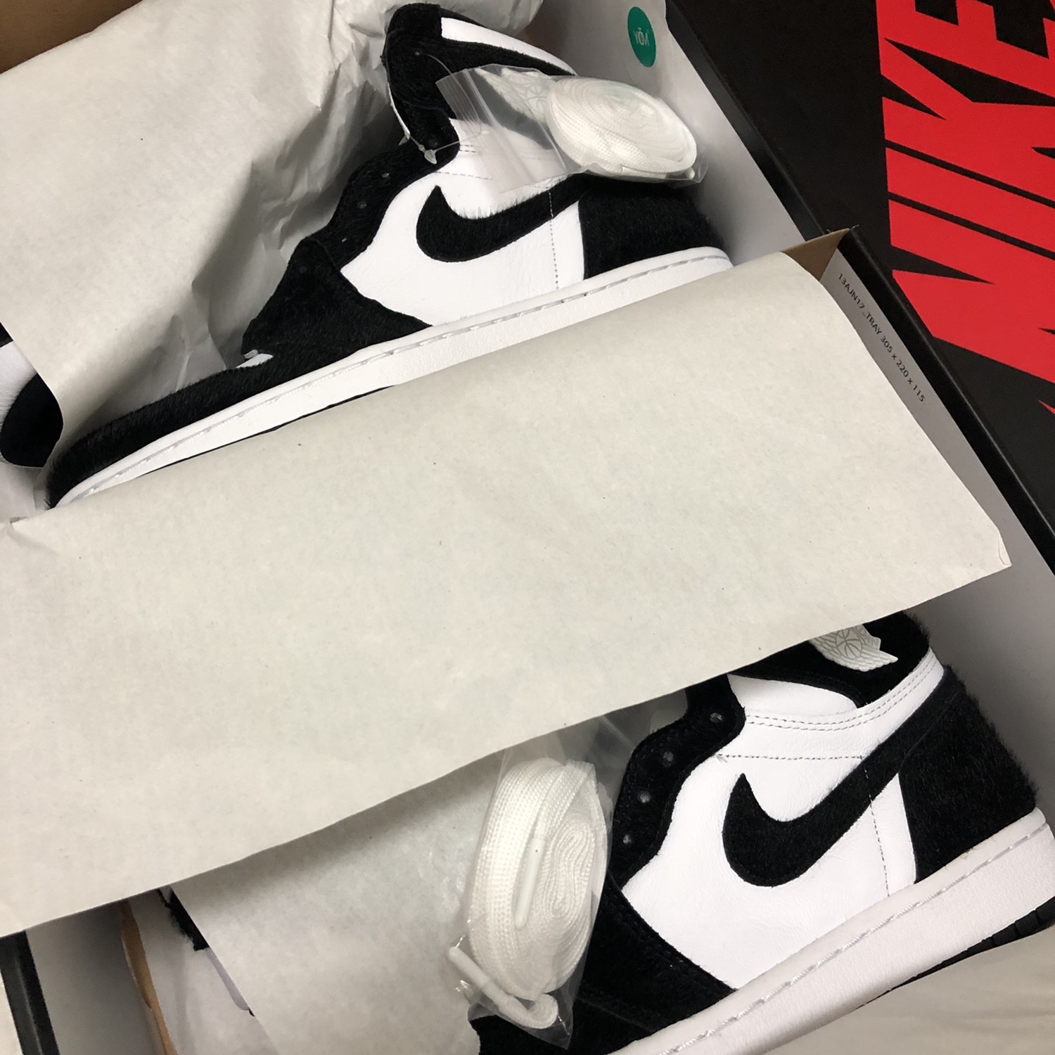 (W) Jordan 1 Retro High Twist 착용 스타일