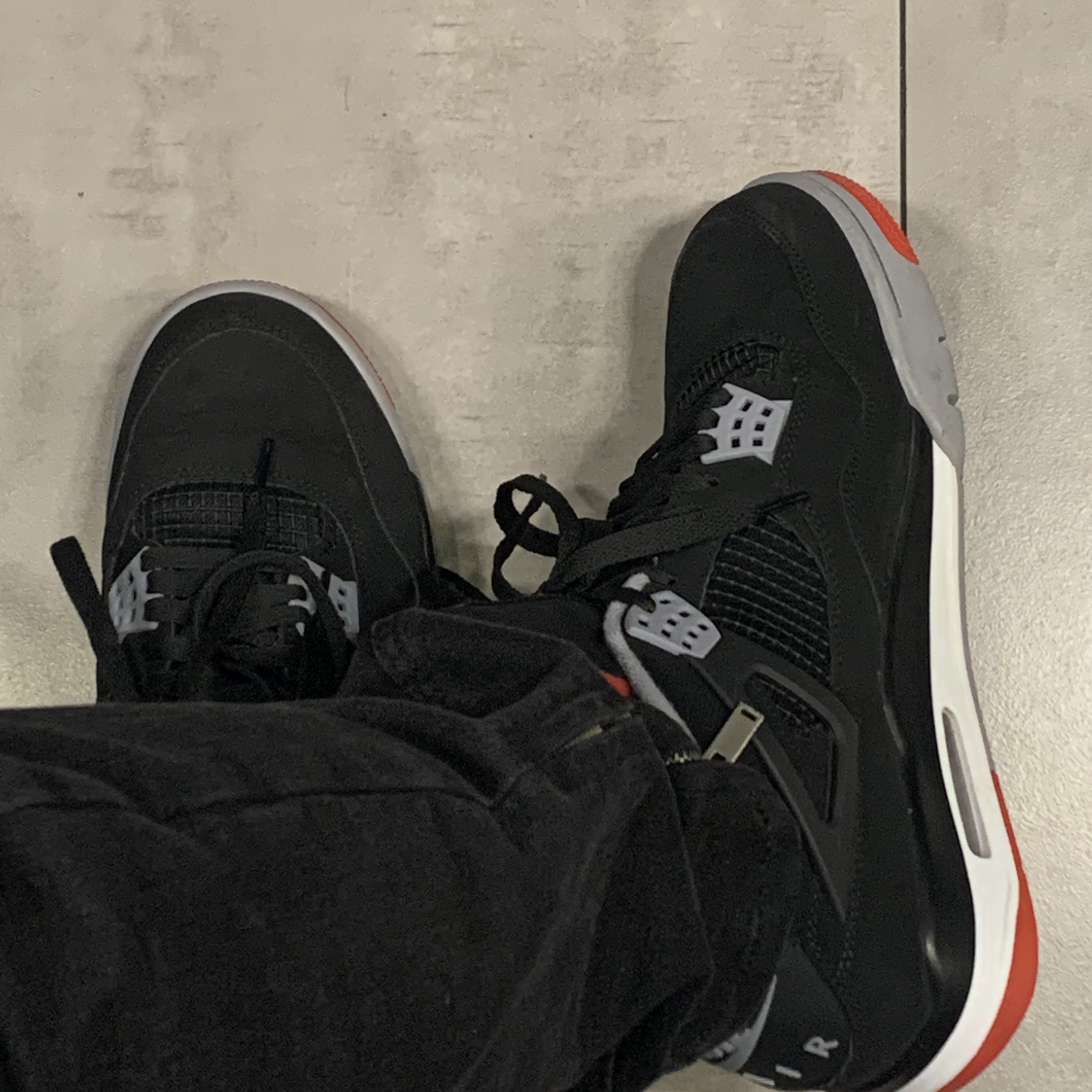 Jordan 4 Retro Bred 2019 착용 스타일