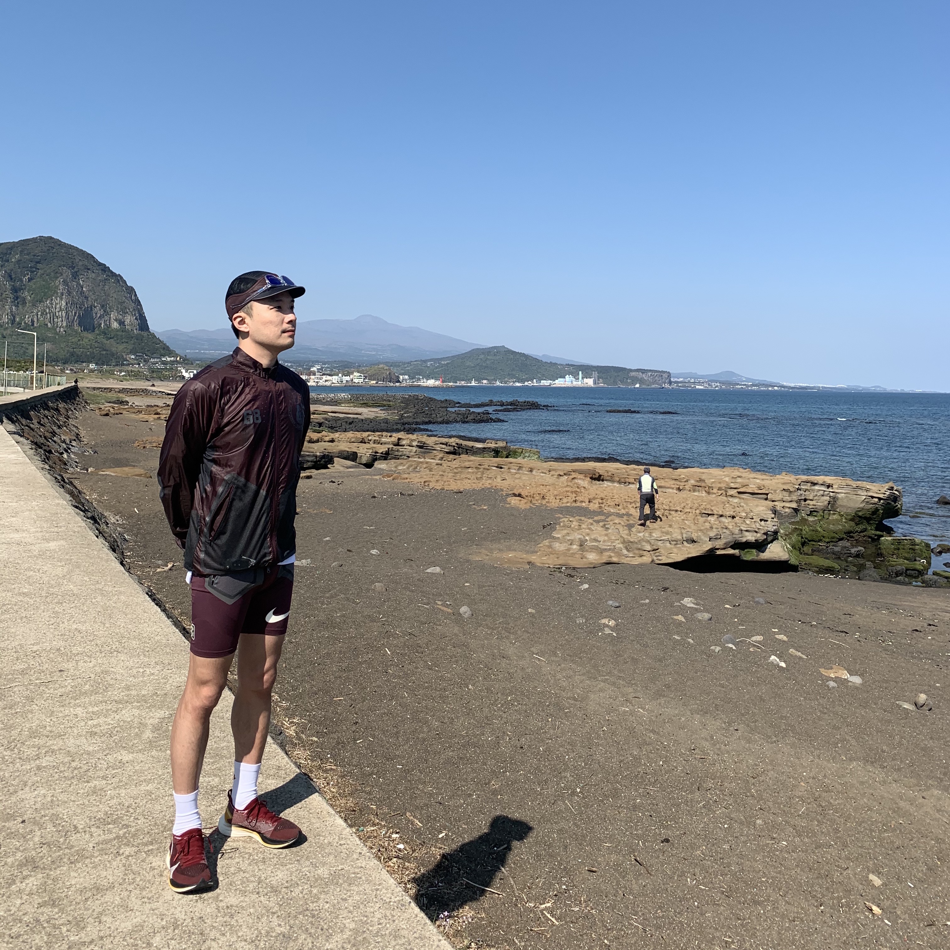 Nike x Undercover Gyakusou VaporFly 4% Flyknit Team Red 착용 스타일