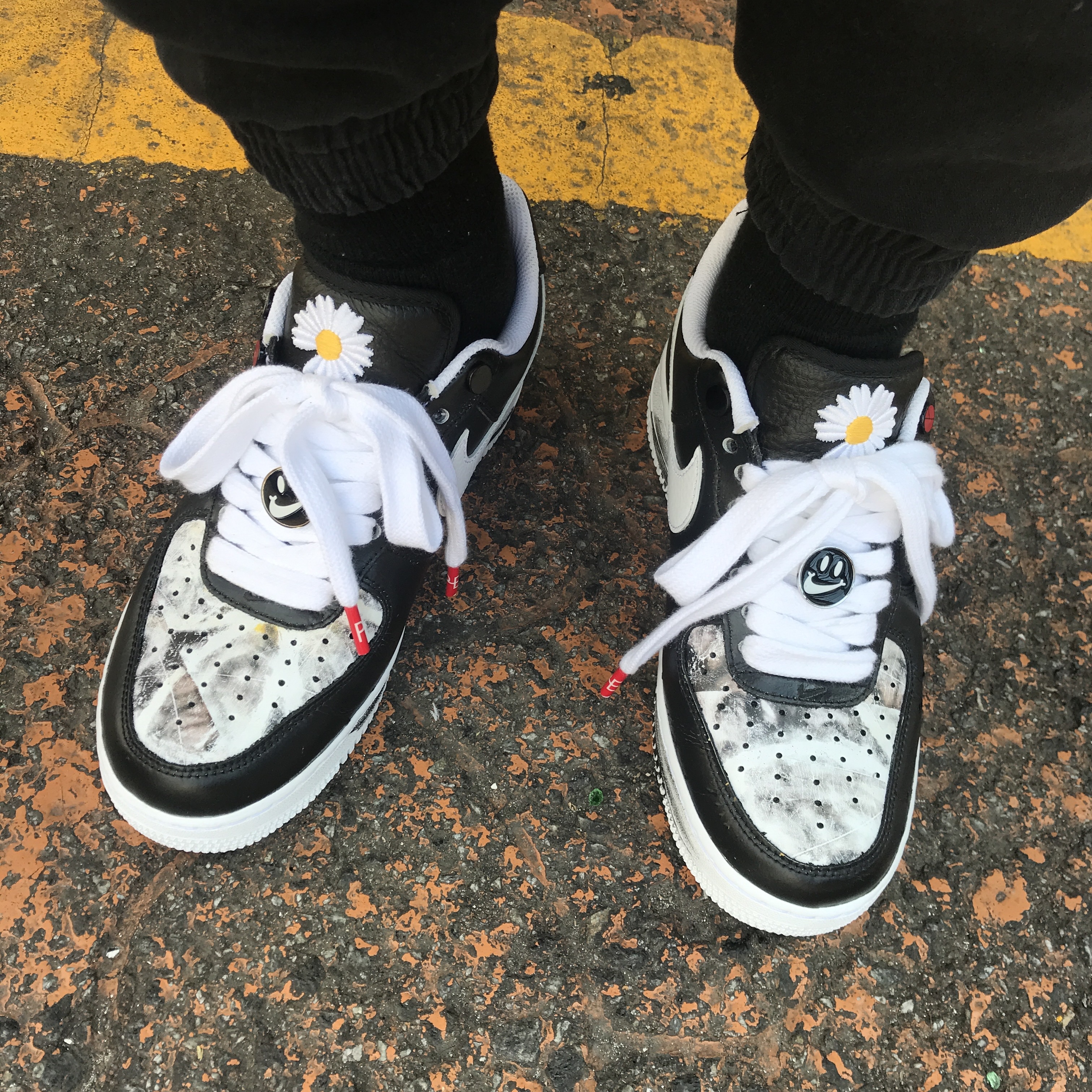 Nike x Peaceminusone Air Force 1 Low Para-Noise 착용 스타일