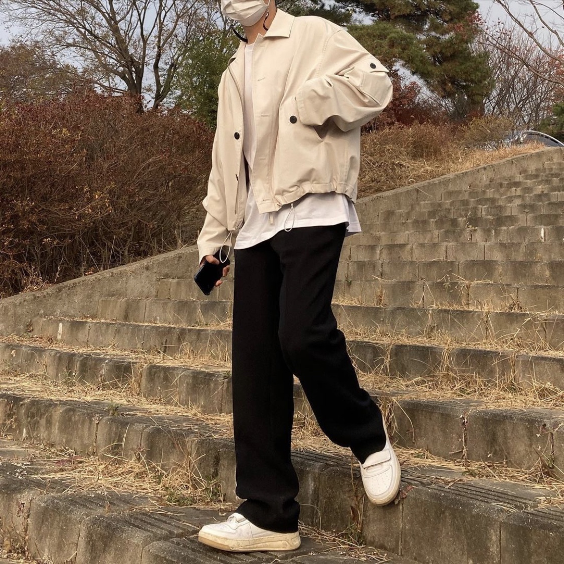 Acne Studios Perey Velcro Strap Sneakers White - 19FW/20SS 착용 스타일