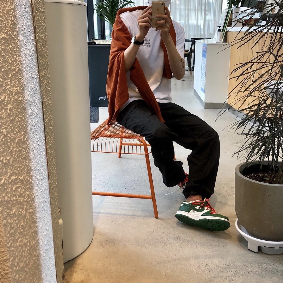 Nike x Off-White Dunk Low Pine Green 착용 스타일