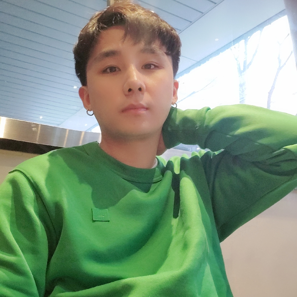 KREAM 프로필 이미지