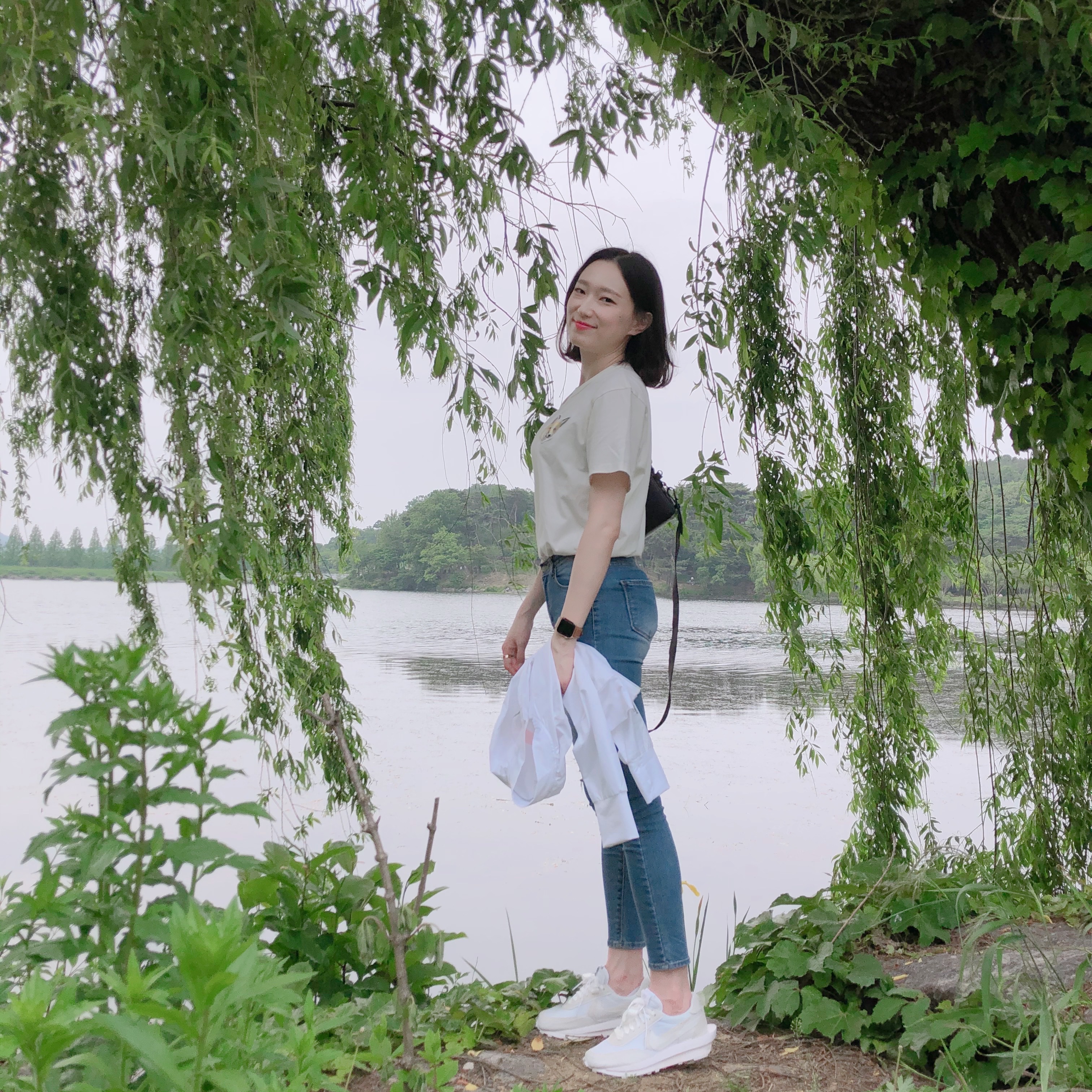 Nike x Sacai LDWaffle White Nylon 착용 스타일