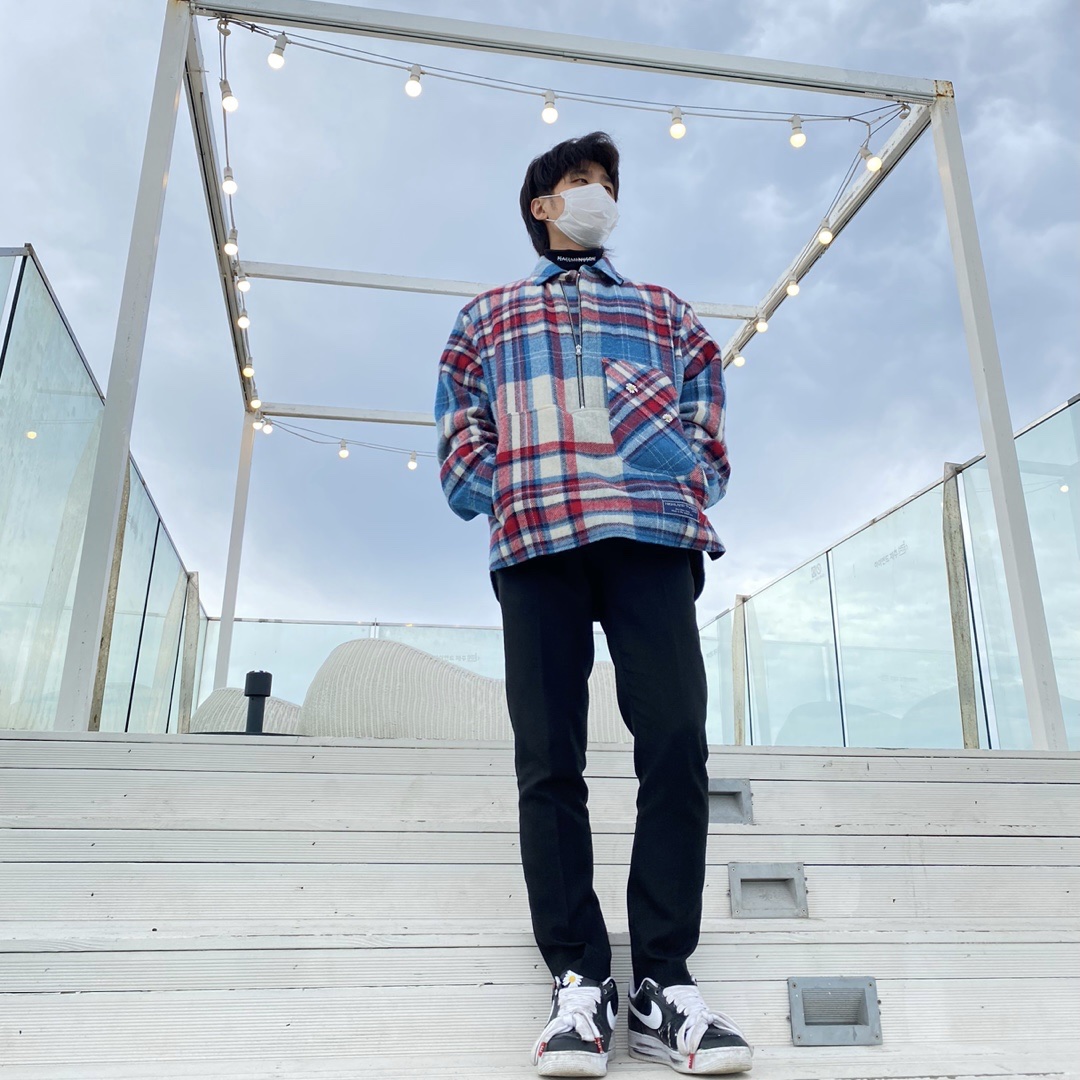 Nike x Peaceminusone Air Force 1 Low Para-Noise 착용 스타일