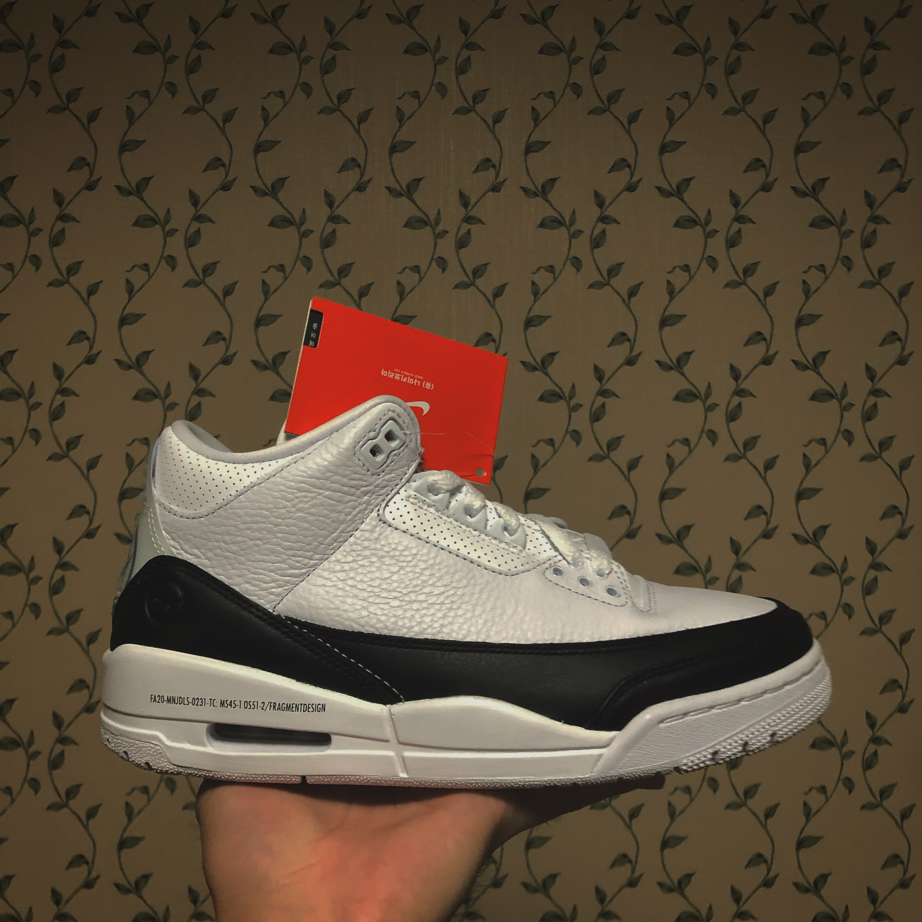 Jordan 3 x Fragment Retro SP White Black 착용 스타일