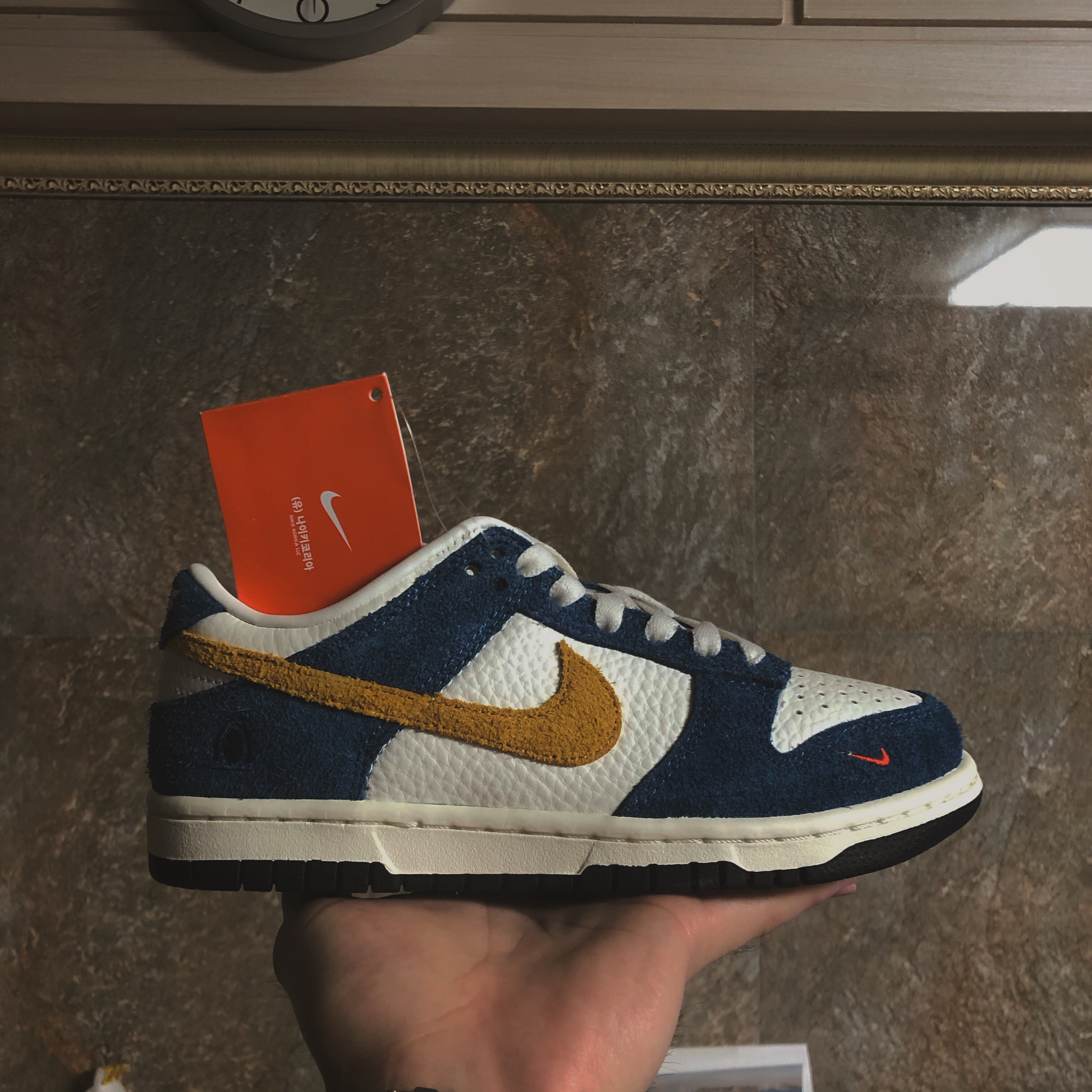 Nike x Kasina Dunk Low 80's Bus 착용 스타일