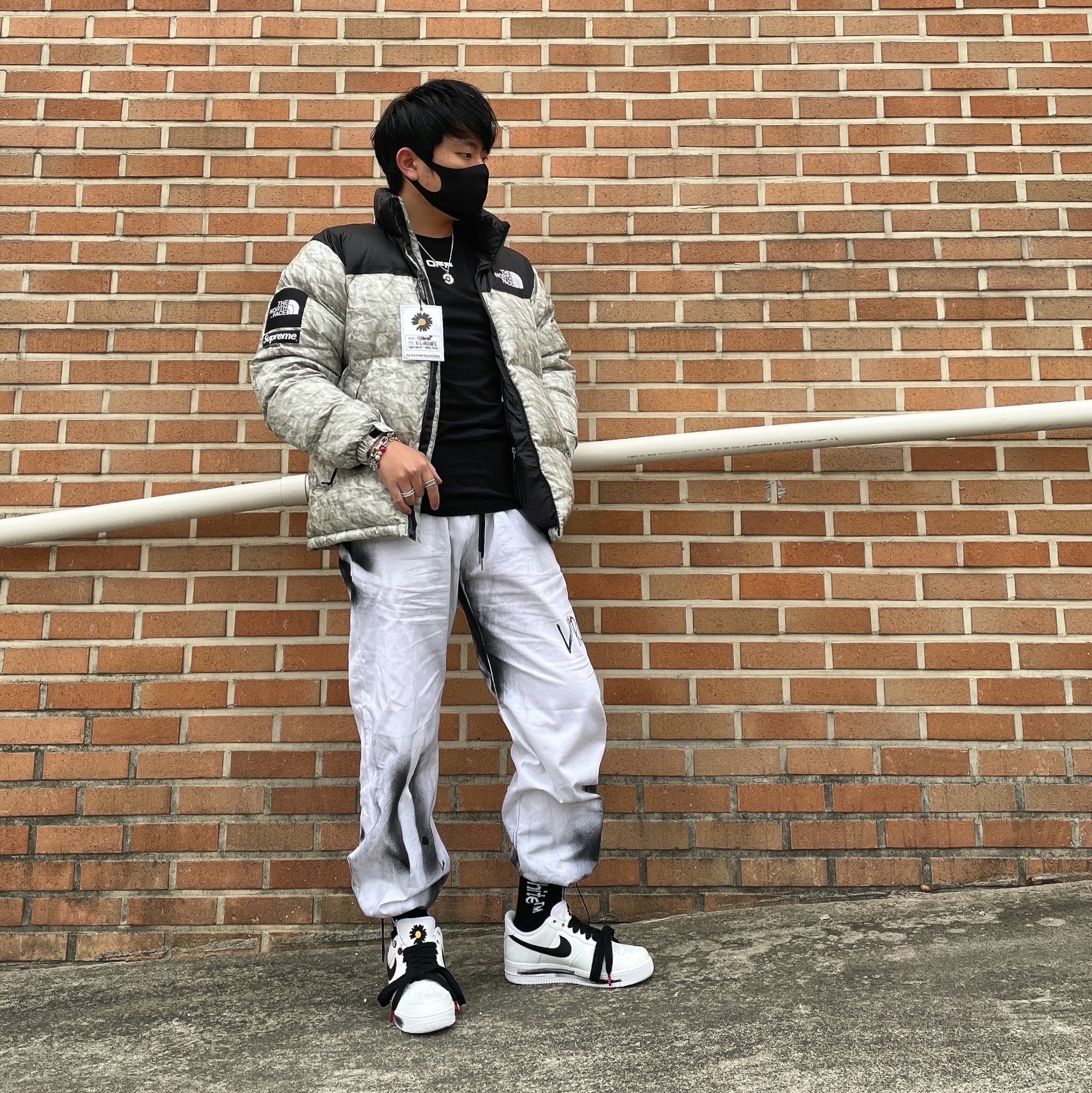 Nike x Peaceminusone Air Force 1 Low Para-Noise 2.0 착용 스타일 - 2