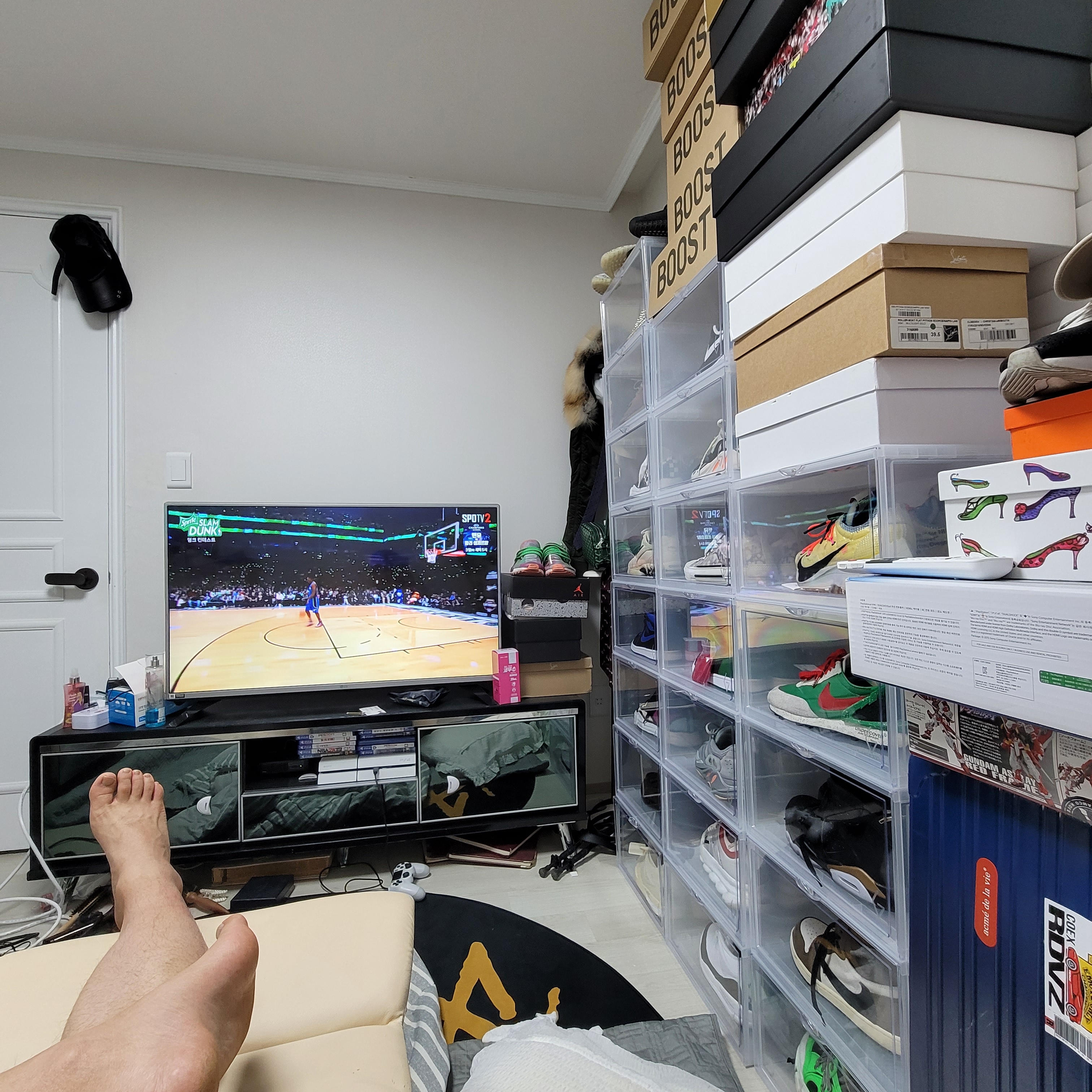 Jordan 1 Retro High OG Pine Green Black, Jordan 1 x Travis Scott Retro High OG SP Mocha 착용 스타일