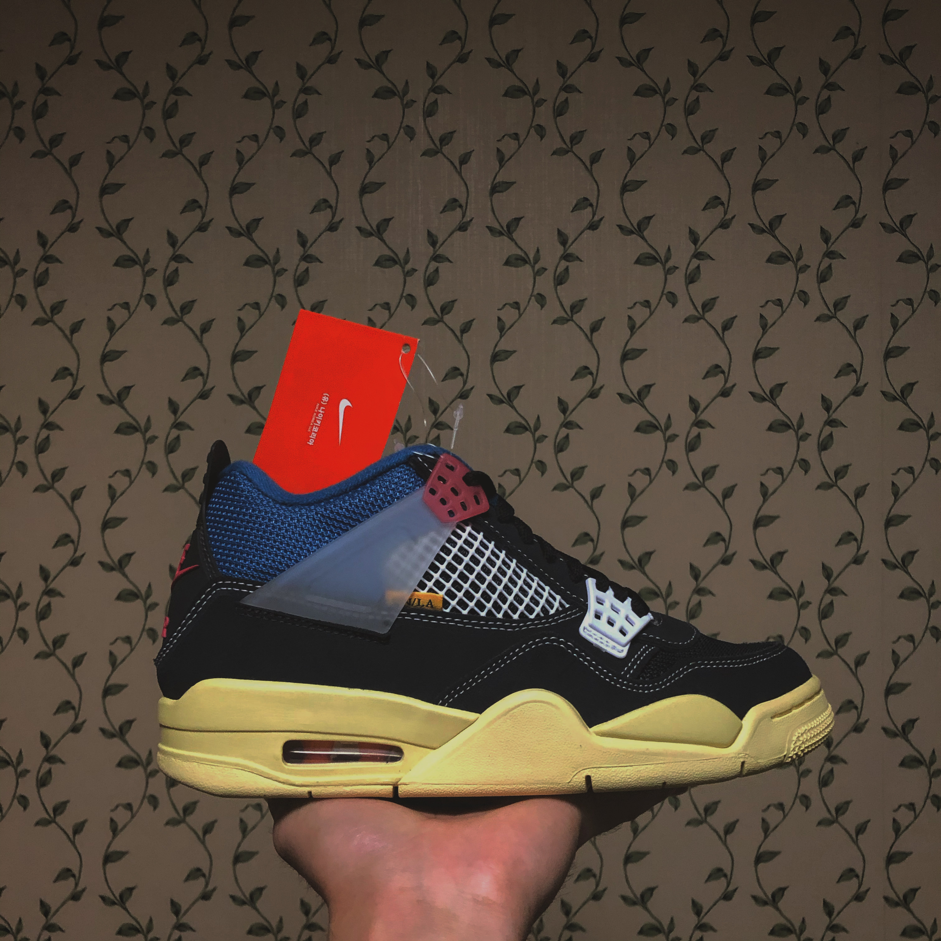 Jordan 4 x Union Retro Off Noir 착용 스타일