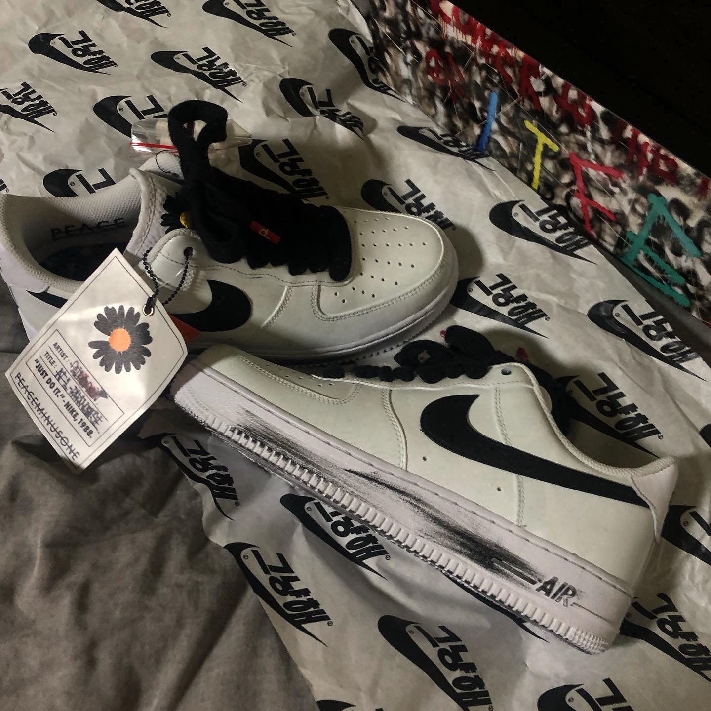 Nike x Peaceminusone Air Force 1 Low Para-Noise 2.0 착용 스타일