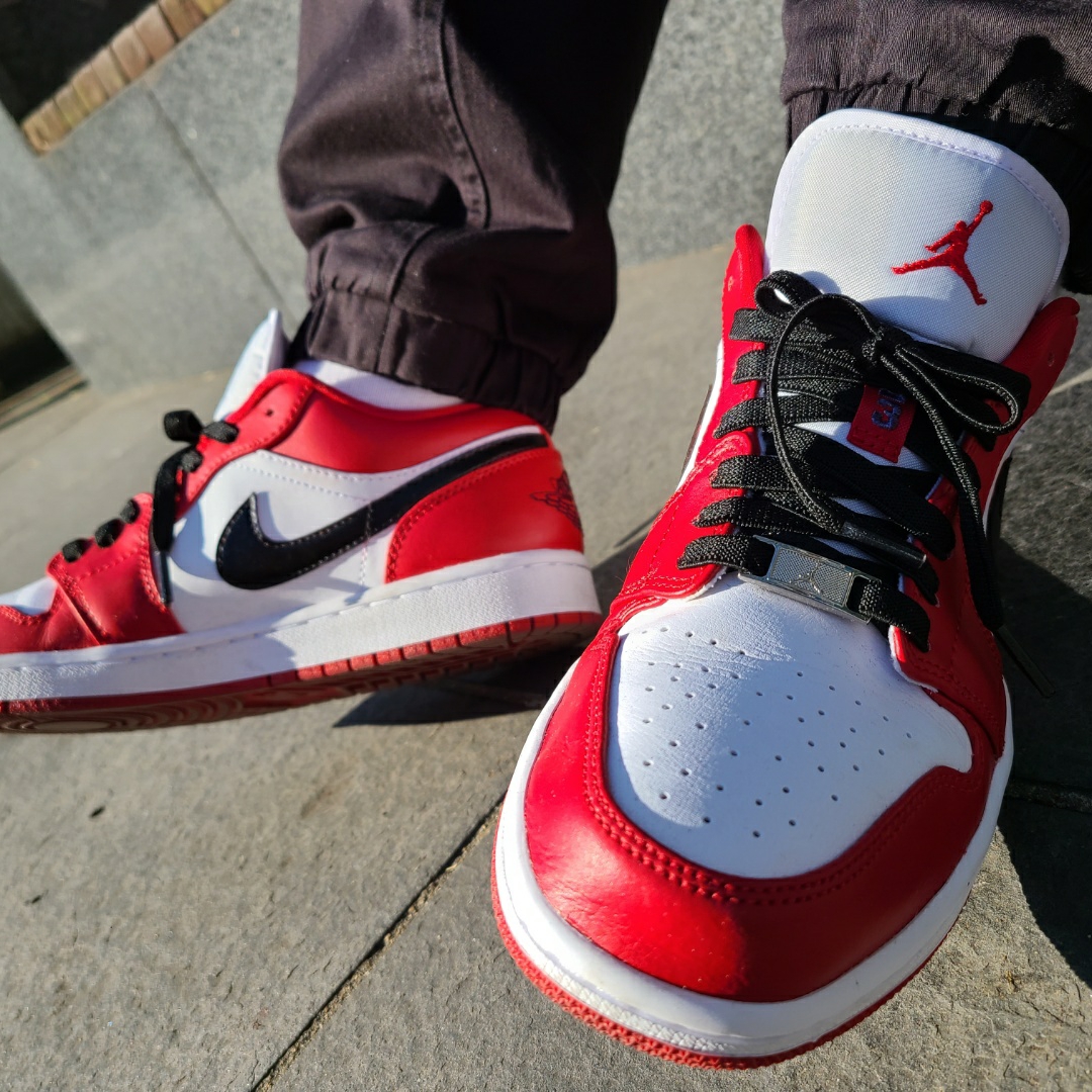 Jordan 1 Low Gym Red White 착용 스타일 - 1
