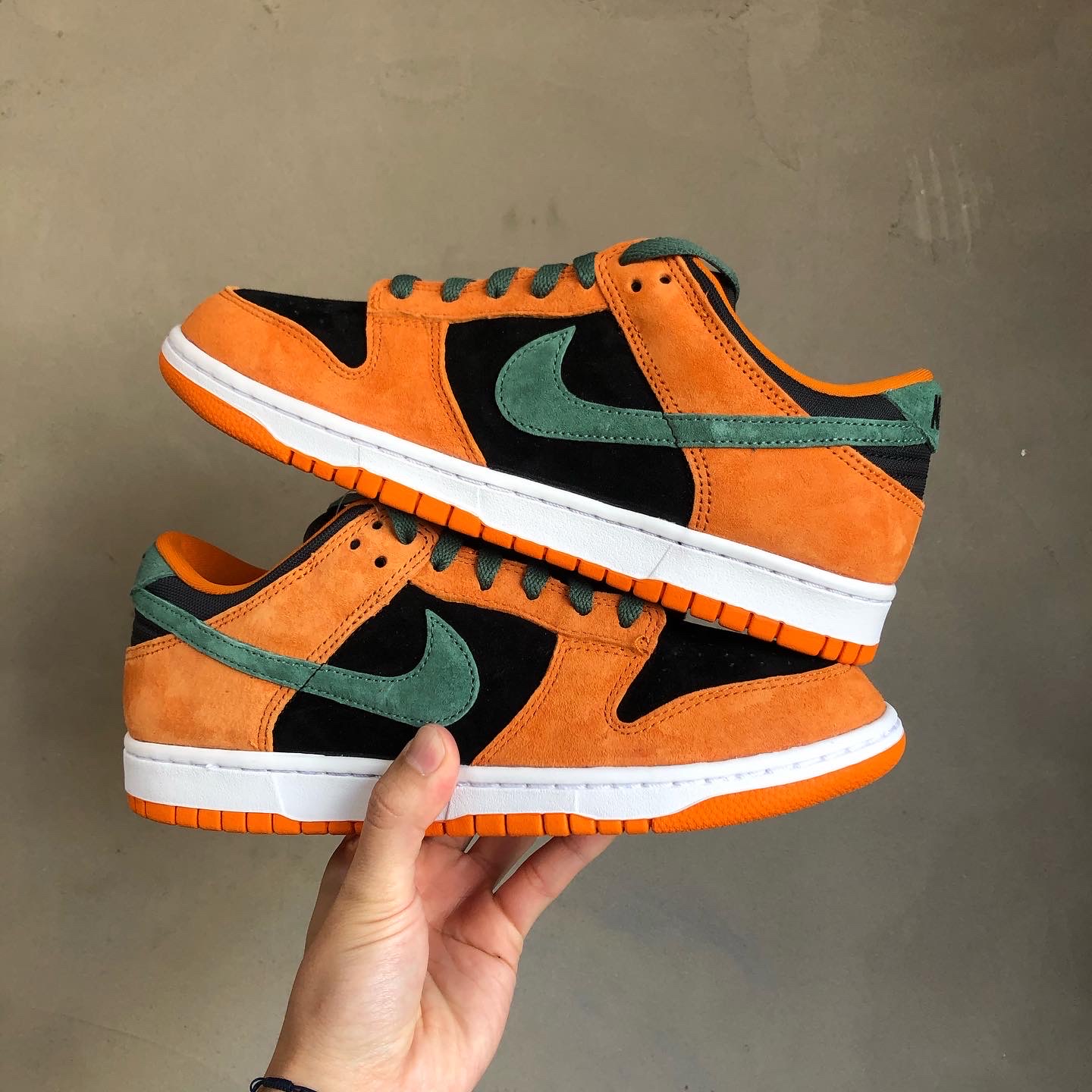 Nike Dunk Low SP Ceramic 착용 스타일