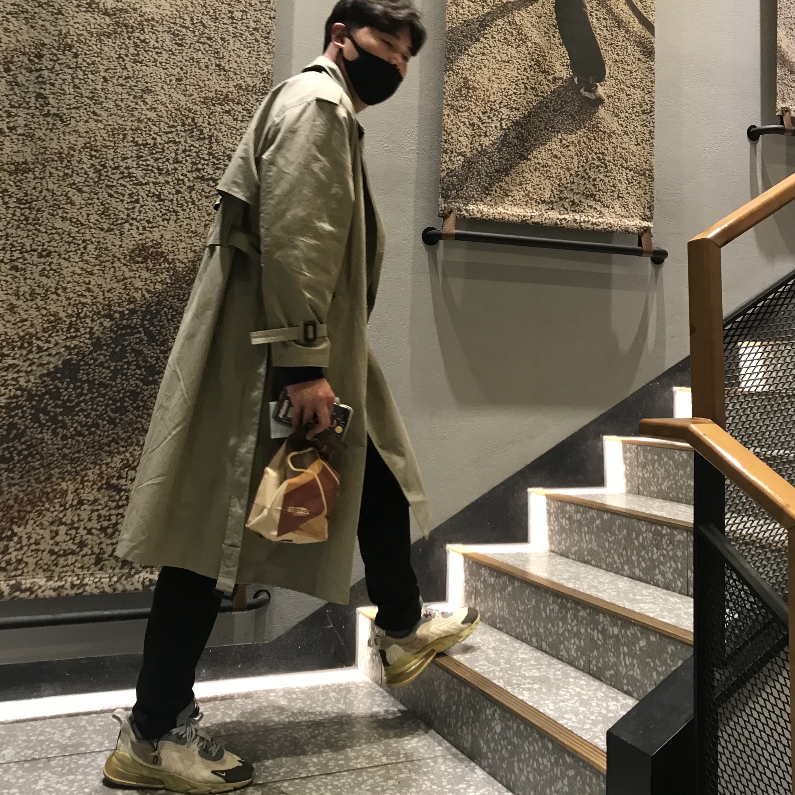 Nike x Travis Scott Air Max 270 React Cactus Trails 착용 스타일
