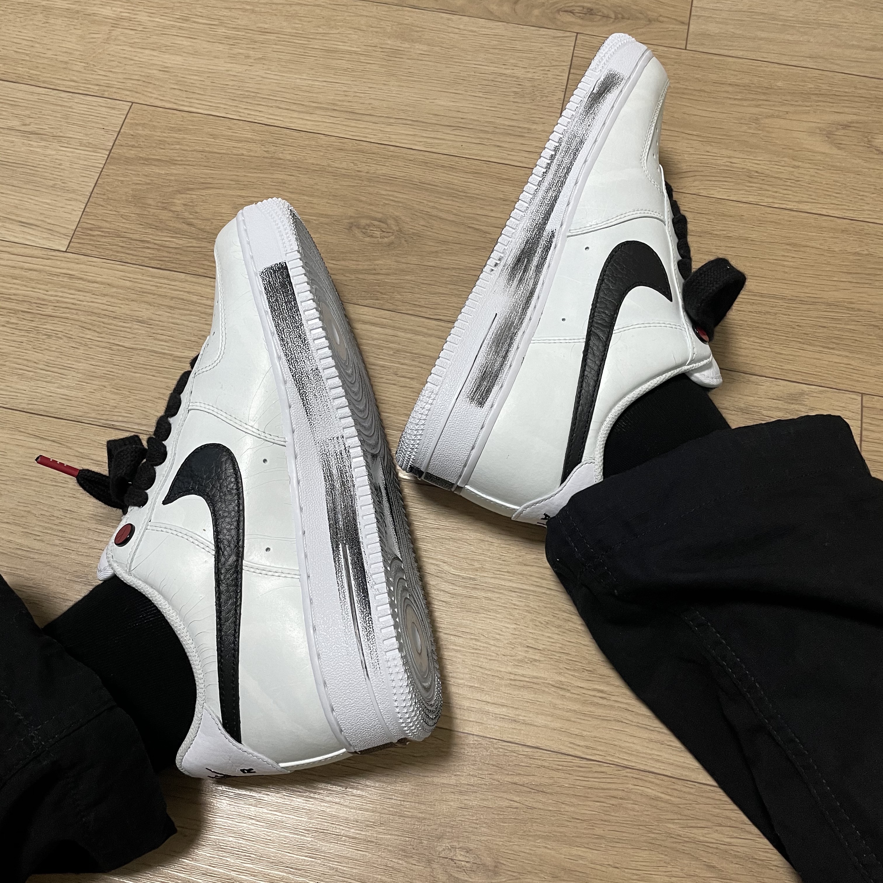 Nike x Peaceminusone Air Force 1 Low Para-Noise 2.0 착용 스타일