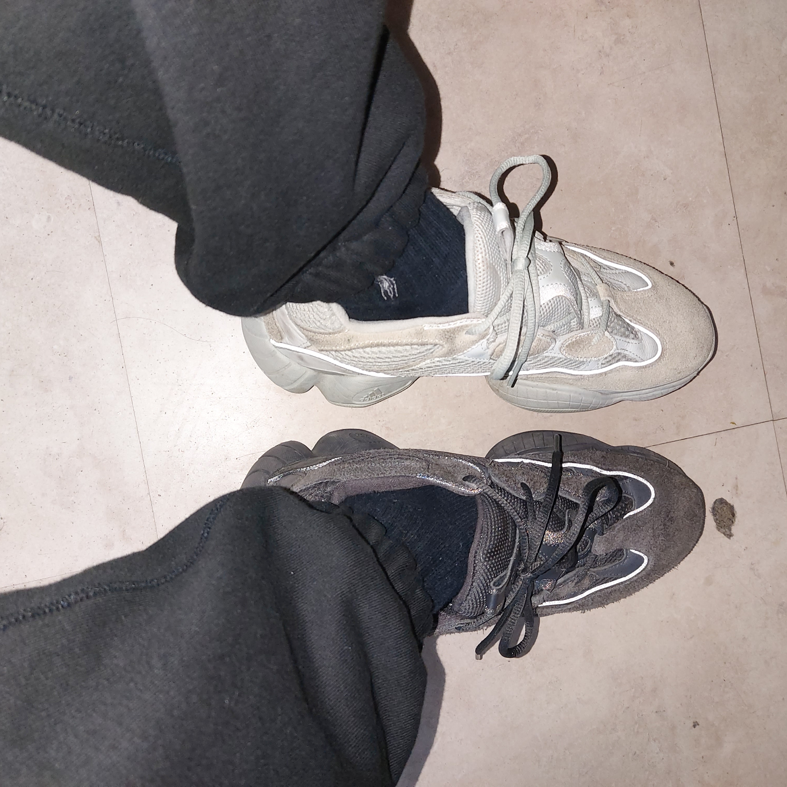 Adidas Yeezy 500 Salt, Adidas Yeezy 500 Utility Black 2018/2020 착용 스타일