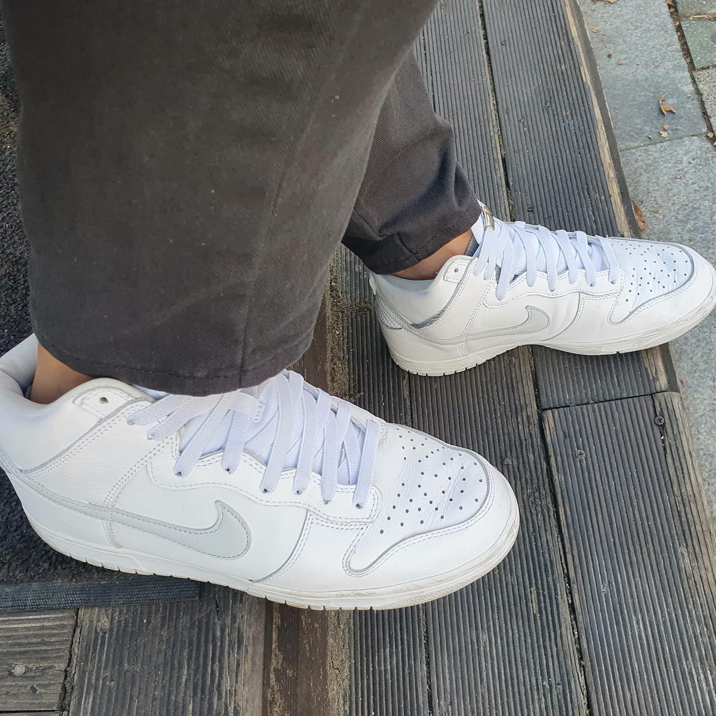Nike Dunk High SP Pure Platinum 착용 스타일 - 1