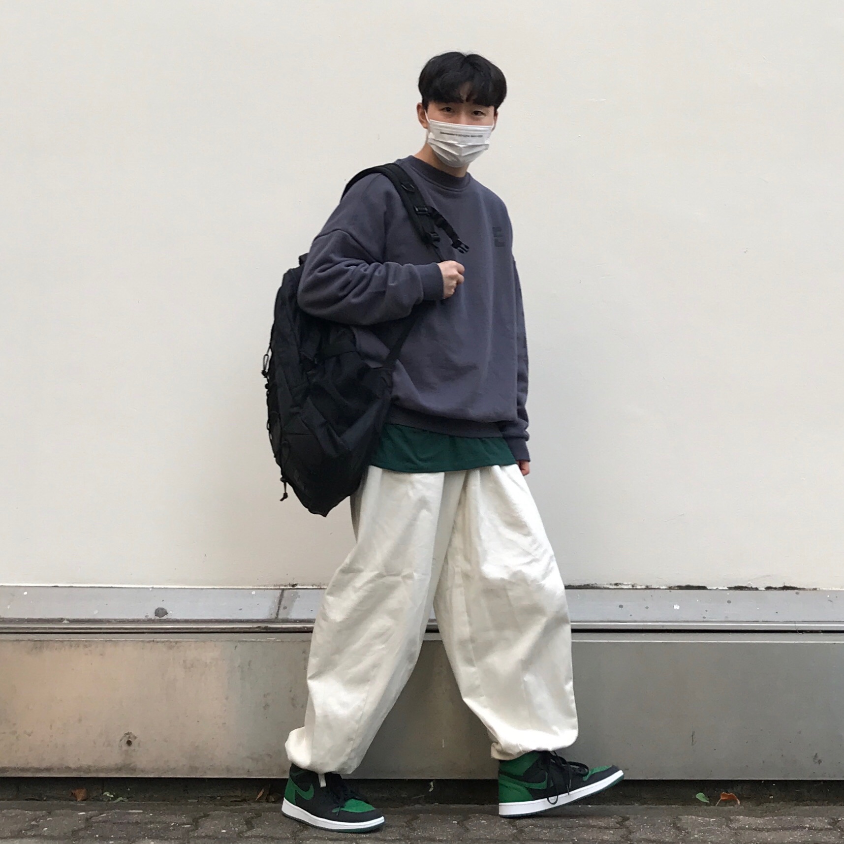 Jordan 1 Retro High OG Pine Green Black 착용 스타일