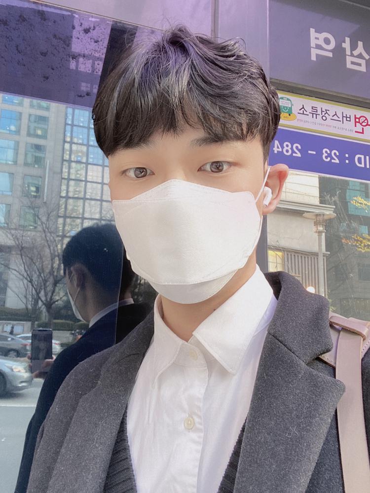 KREAM 프로필 이미지