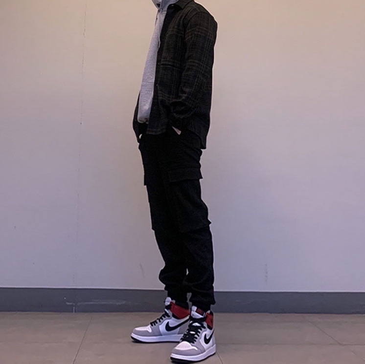 Jordan 1 Retro High OG Light Smoke Grey 착용 스타일