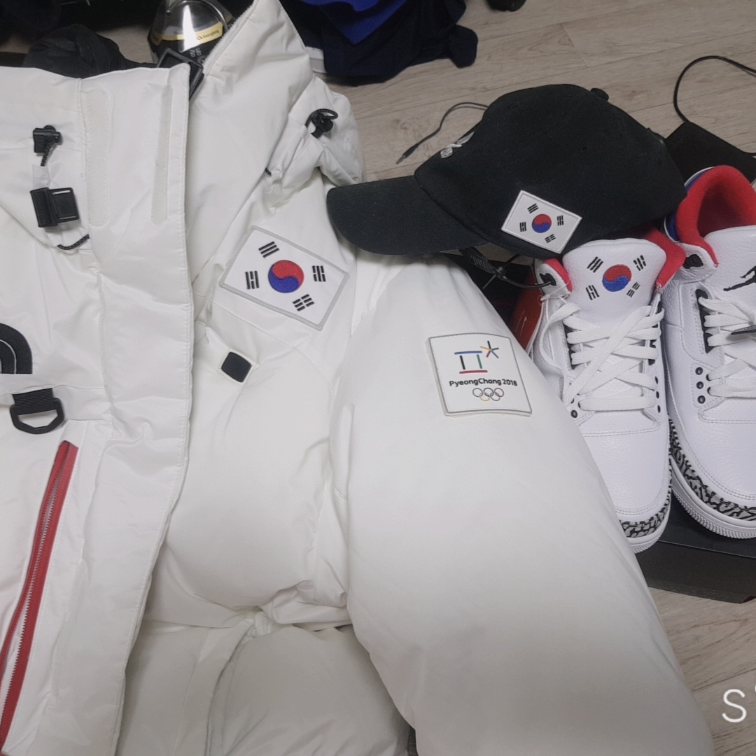 Jordan 3 Retro Seoul 착용 스타일