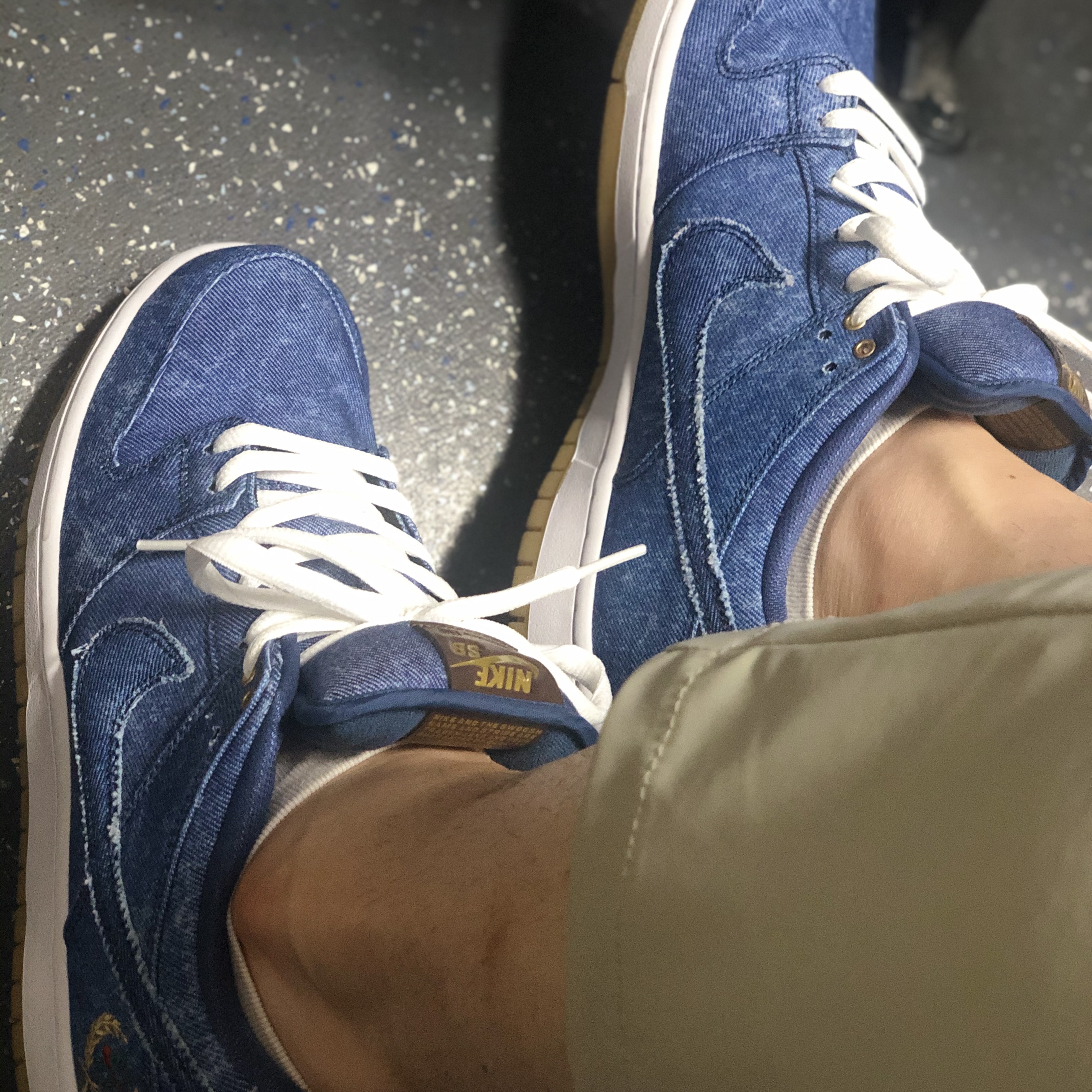 Nike SB Dunk Low Rivals Pack (East) 착용 스타일 - 2