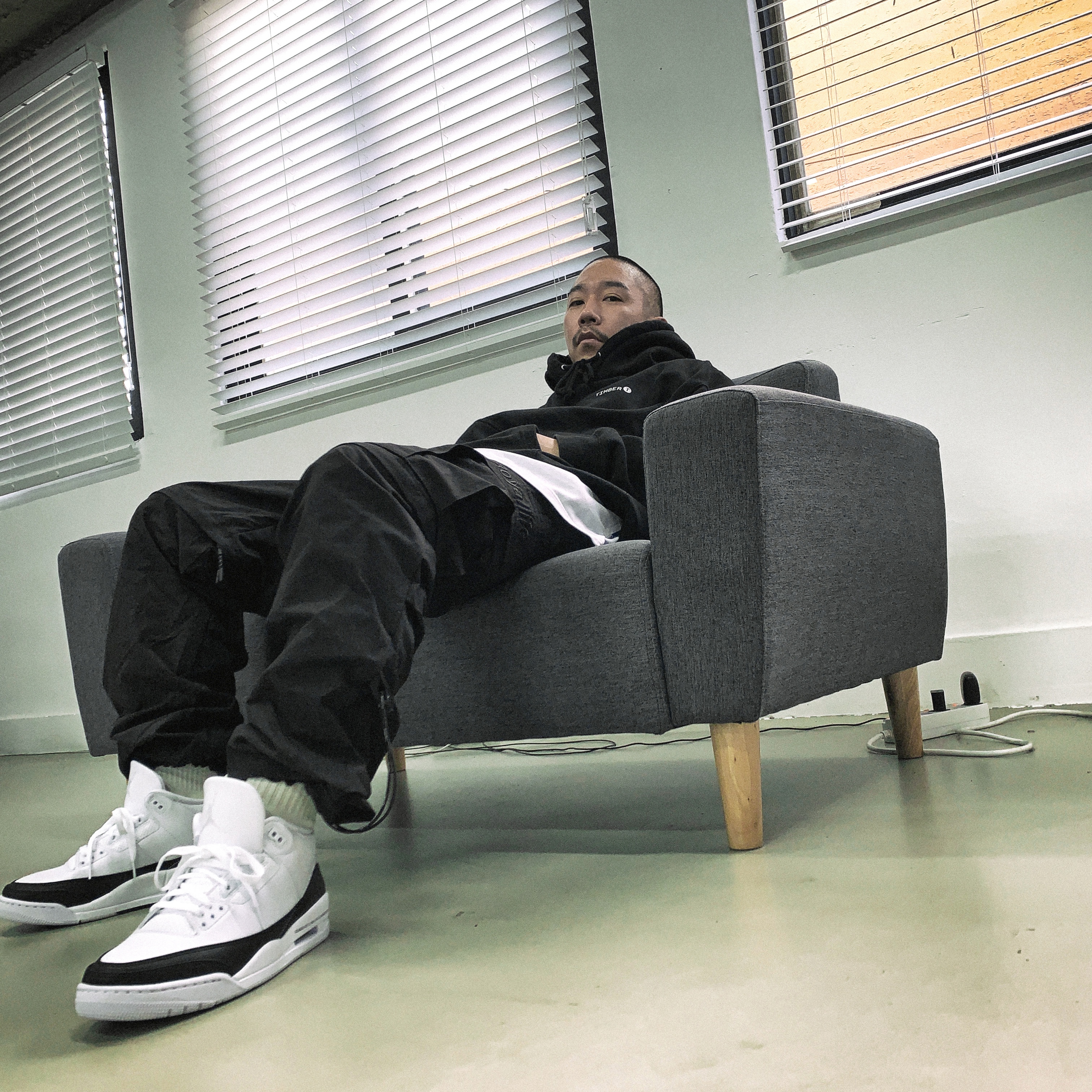 Jordan 3 x Fragment Retro SP White Black 착용 스타일 - 1