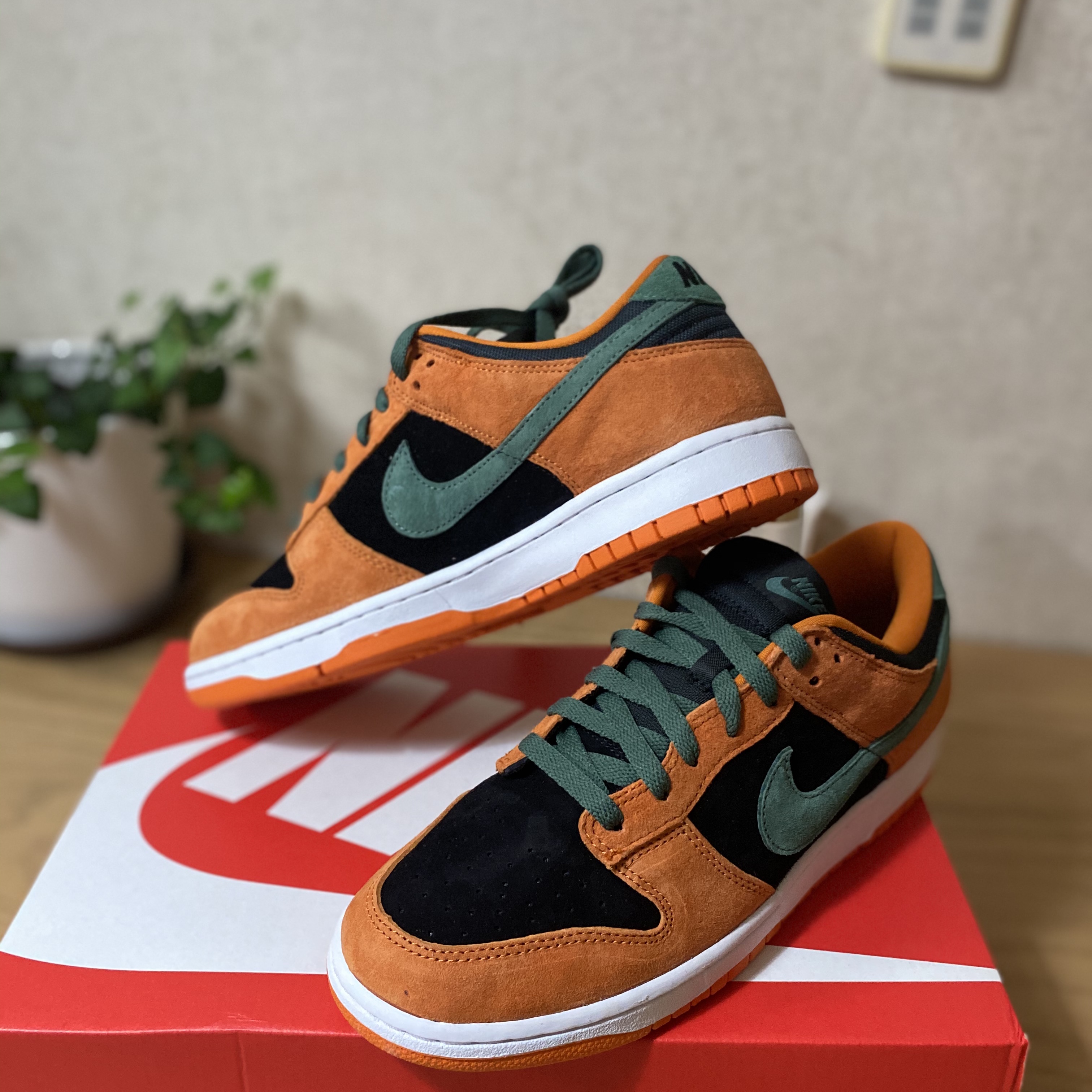 Nike Dunk Low SP Ceramic 착용 스타일 - 2