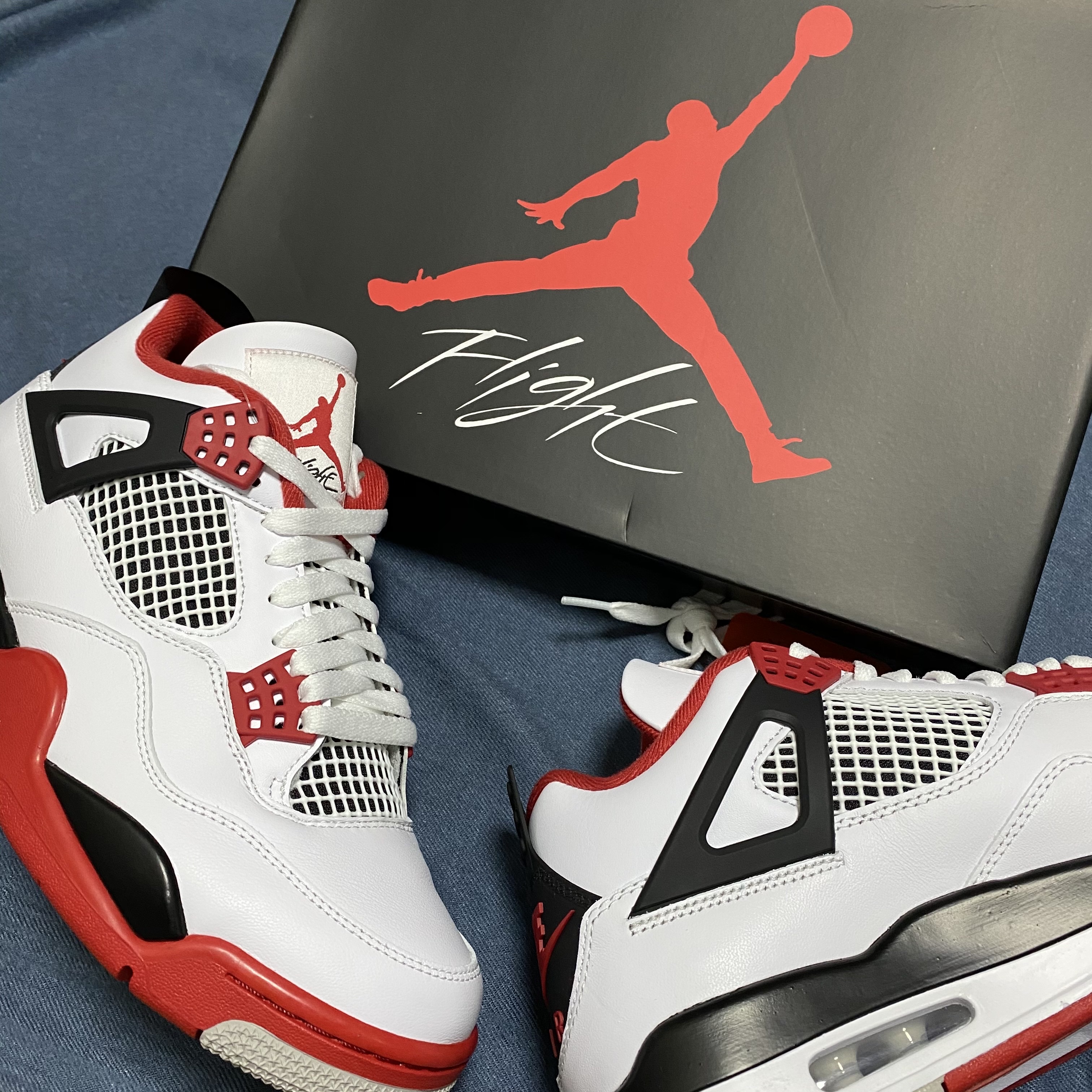 Jordan 4 Retro OG Fire Red 2020 착용 스타일
