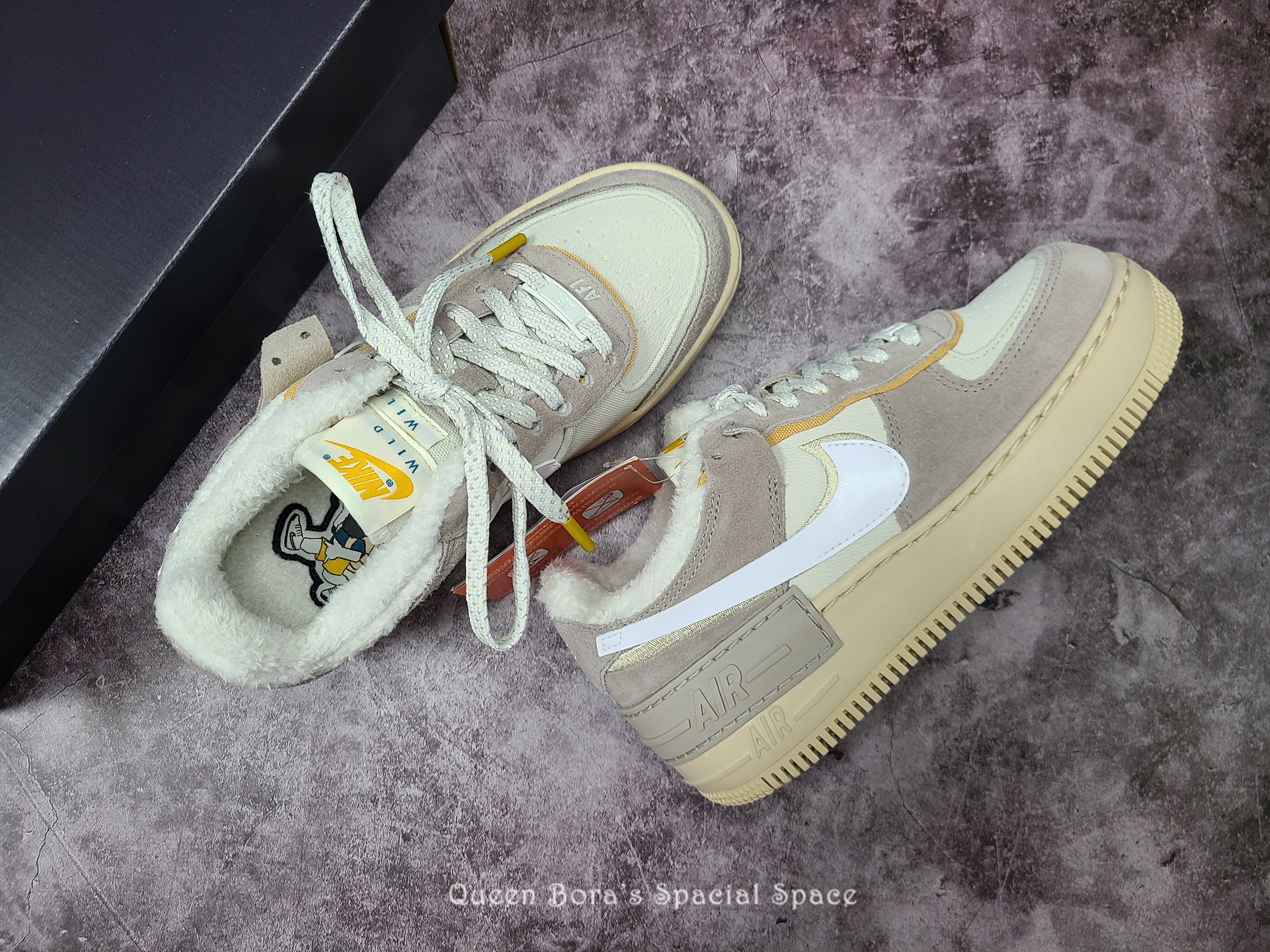 (W) Nike Air Force 1 Shadow Wild 착용 스타일