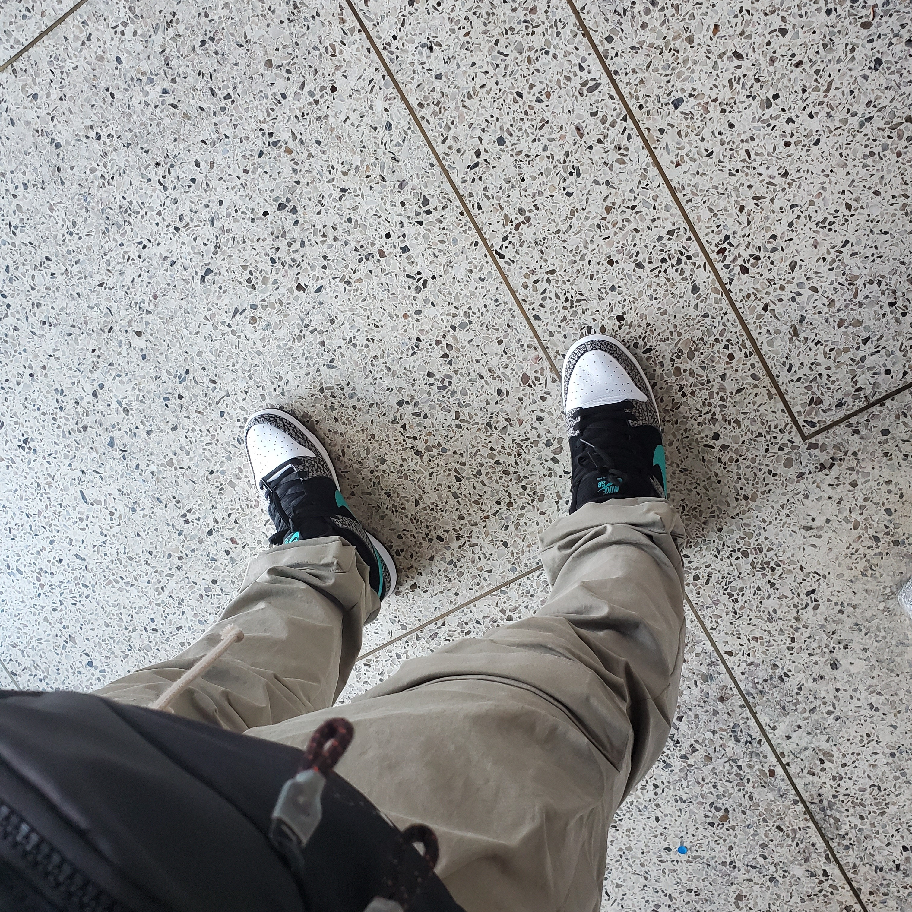 Nike SB Dunk Low Pro Clear Jade 착용 스타일