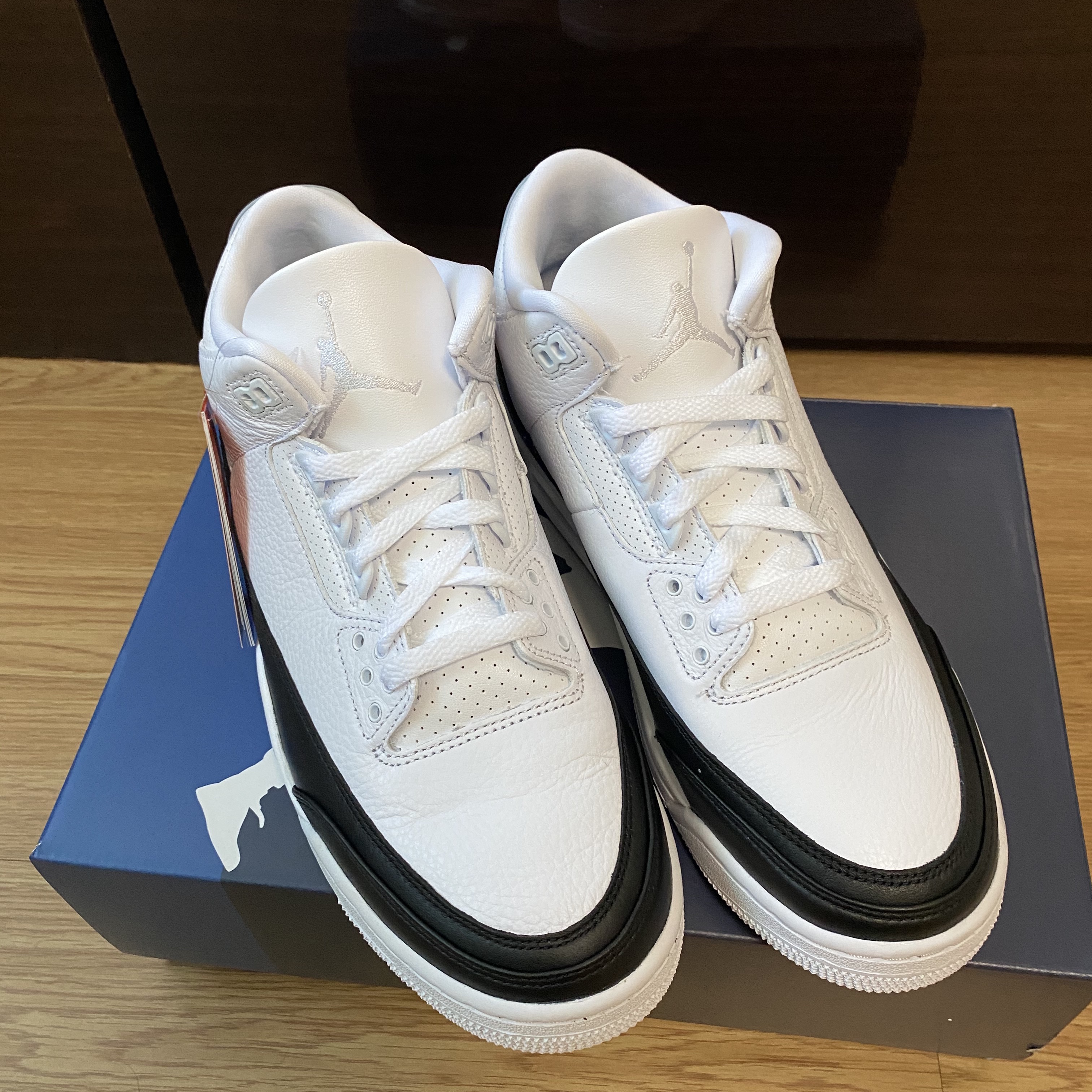 Jordan 3 x Fragment Retro SP White Black 착용 스타일 - 1