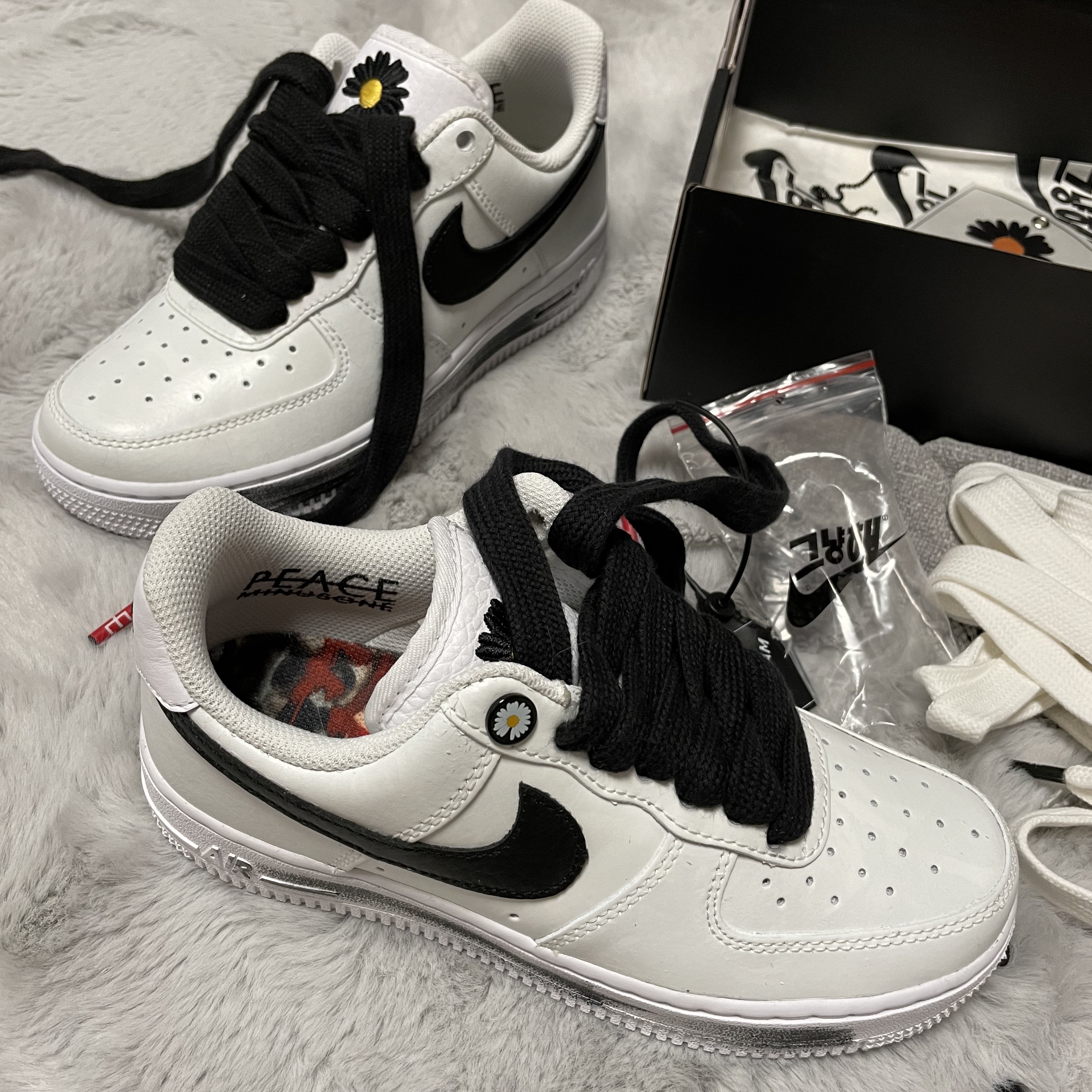 Nike x Peaceminusone Air Force 1 Low Para-Noise 2.0 착용 스타일