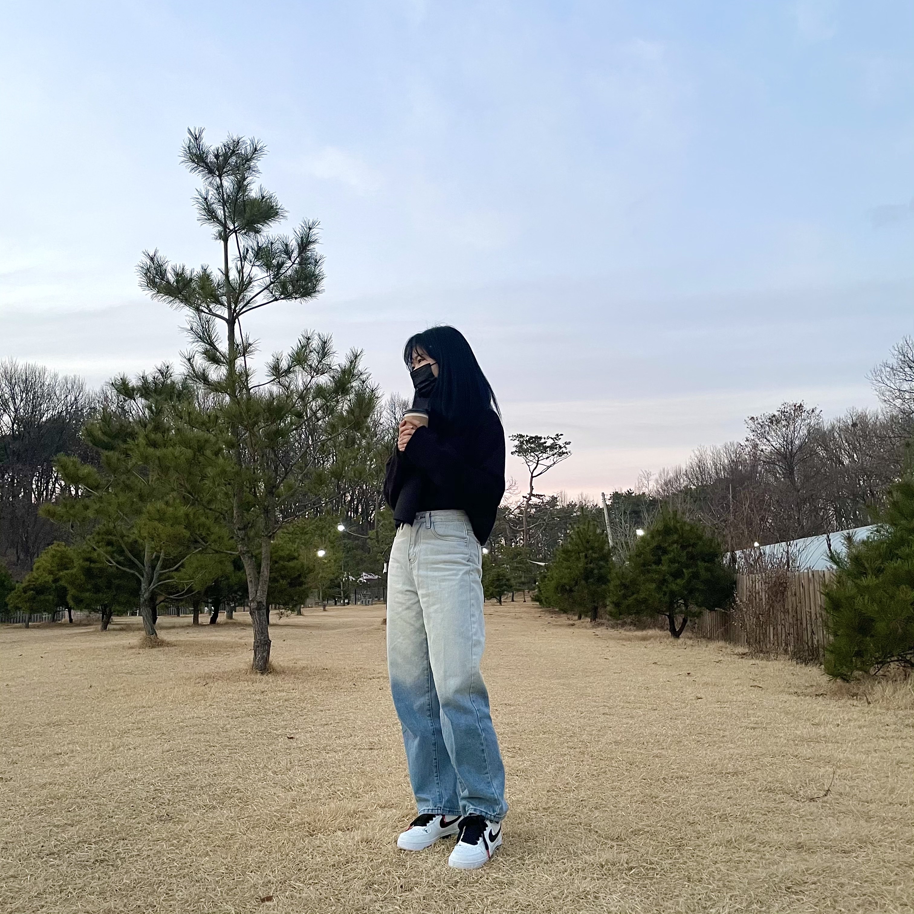Nike x Peaceminusone Air Force 1 Low Para-Noise 2.0 착용 스타일