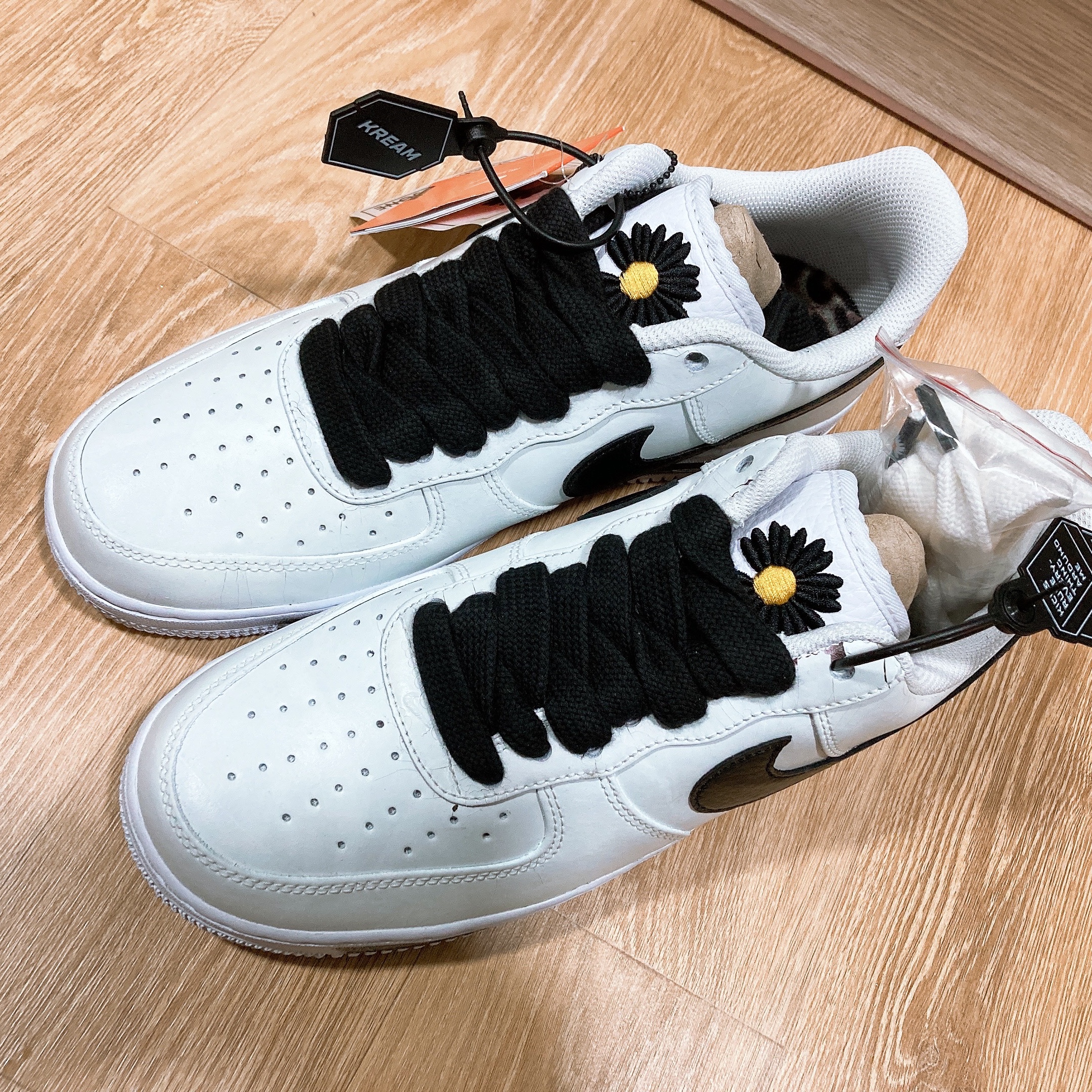 Nike x Peaceminusone Air Force 1 Low Para-Noise 2.0 착용 스타일