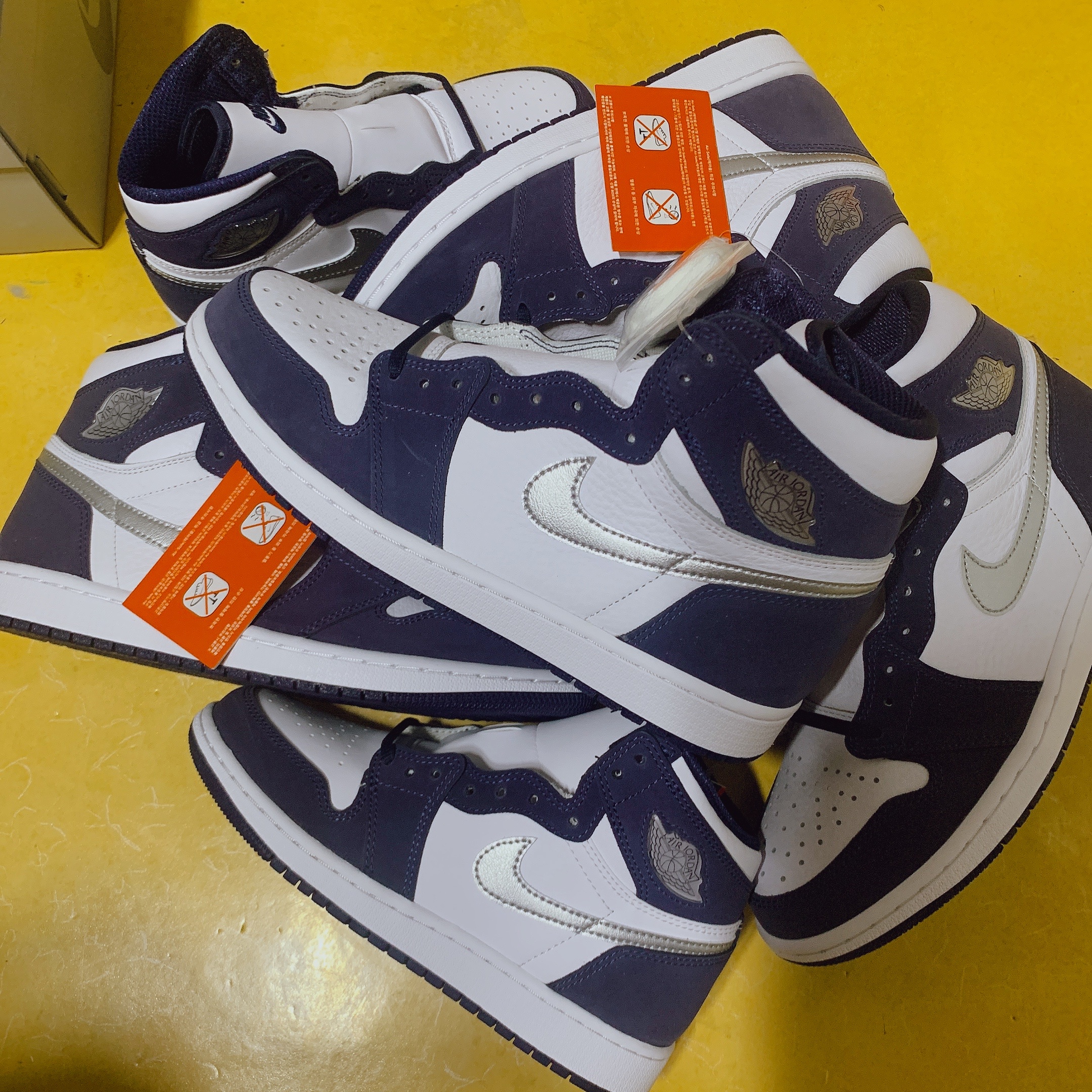 Jordan 1 Retro High OG CO.JP Midnight Navy 착용 스타일