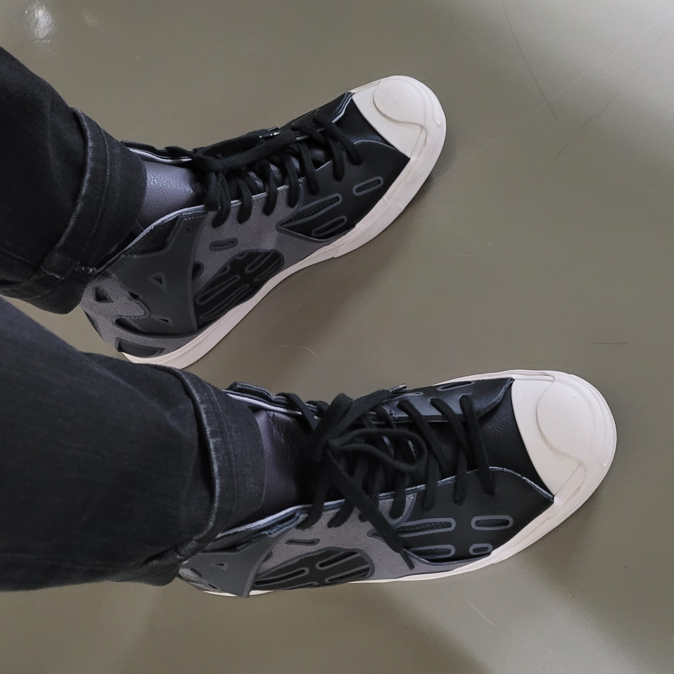 Converse x Feng Chen Wang Jack Purcell Mid Obsidian 착용 스타일