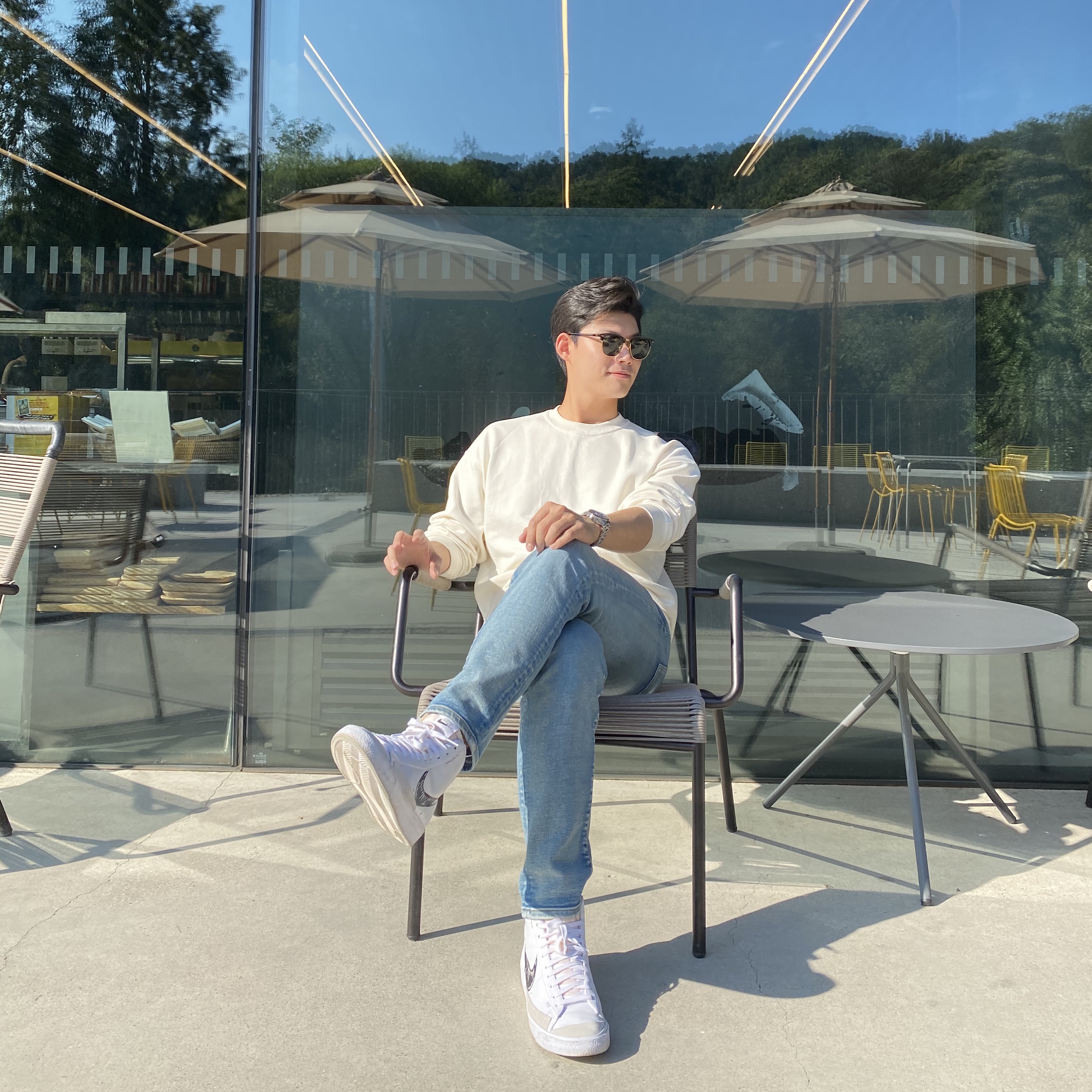 insta : @jonghwa_07님의 스타일