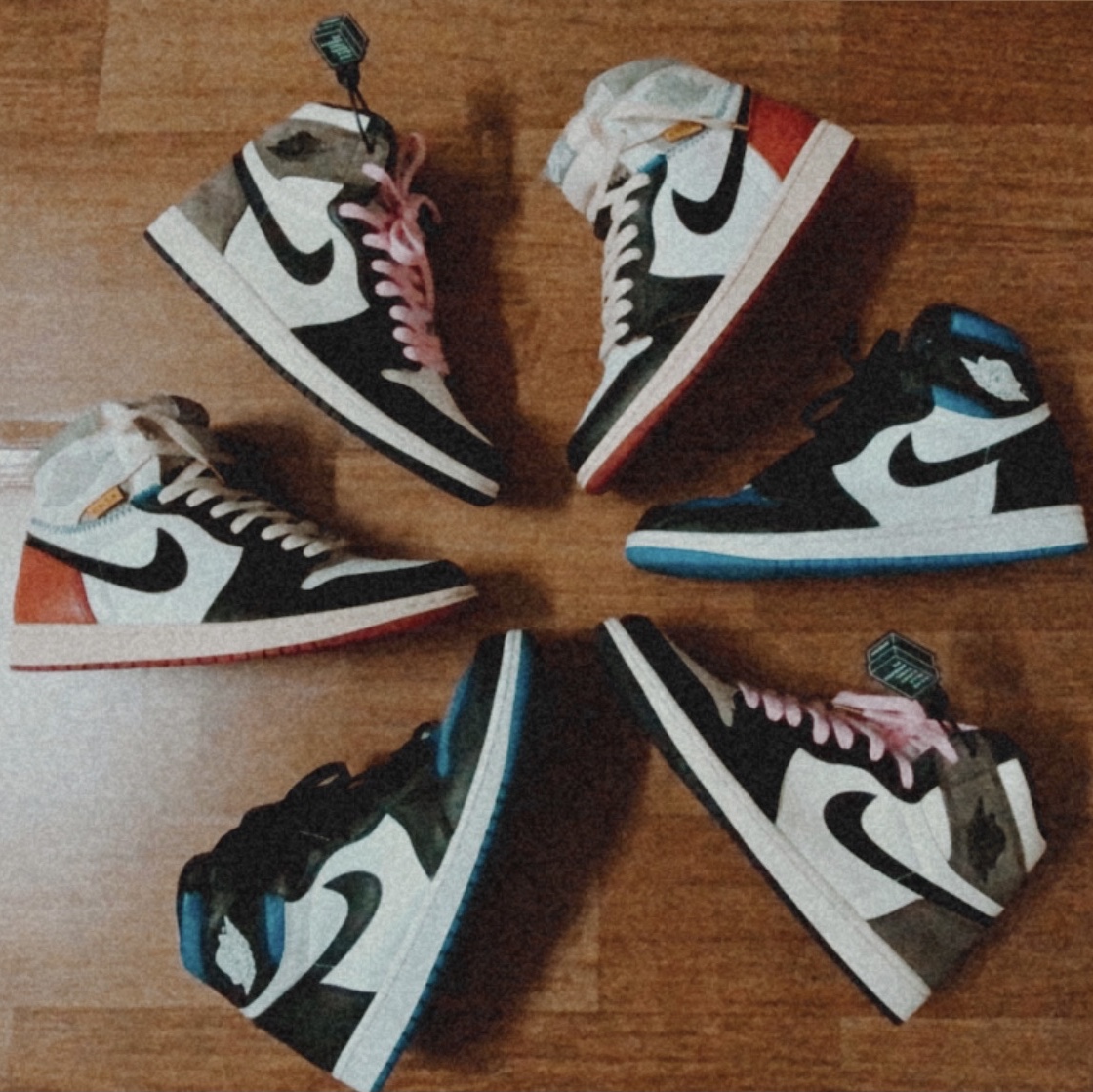 Jordan 1 Retro High OG Royal Toe, Jordan 1 x Union Retro High Black Toe 착용 스타일 - 1