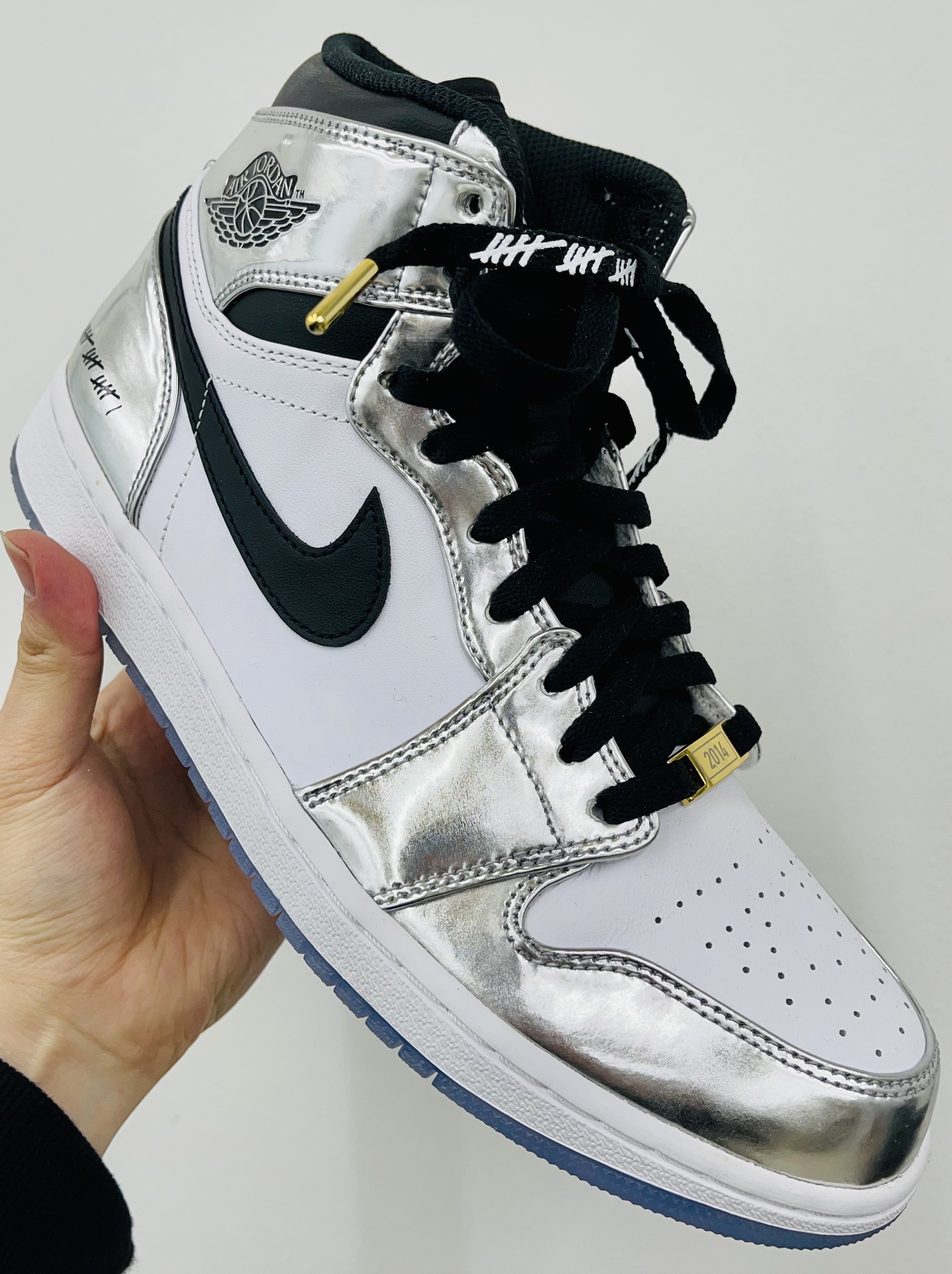 Jordan 1 Retro High Think 16 (Pass the Torch) 착용 스타일