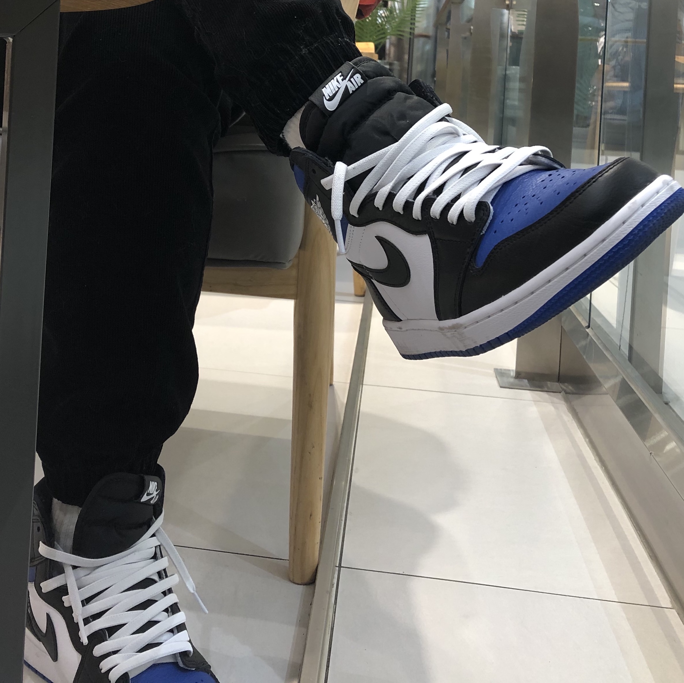 Jordan 1 Retro High OG Royal Toe 착용 스타일