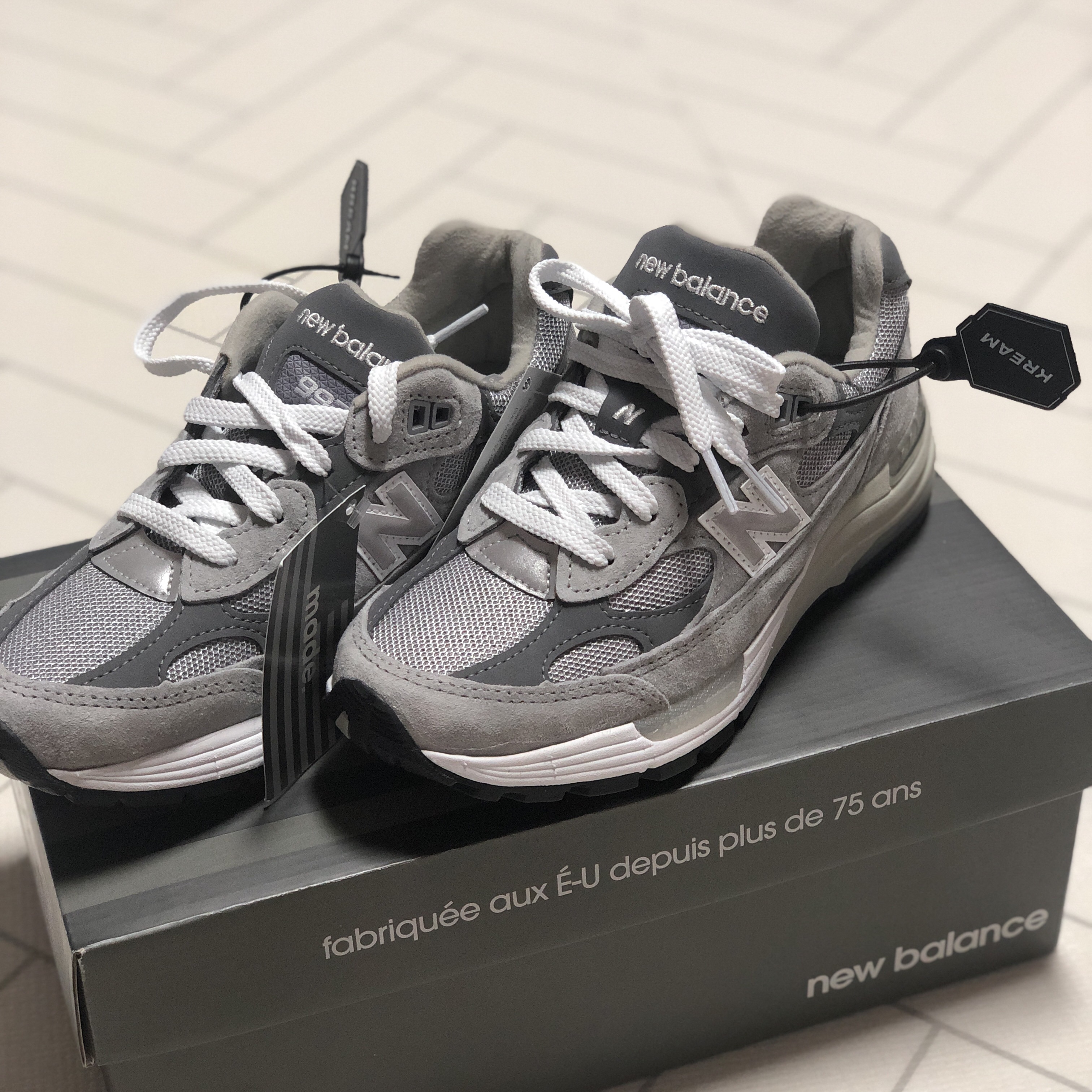 New Balance 992 Made in USA Grey - D Standard 착용 스타일