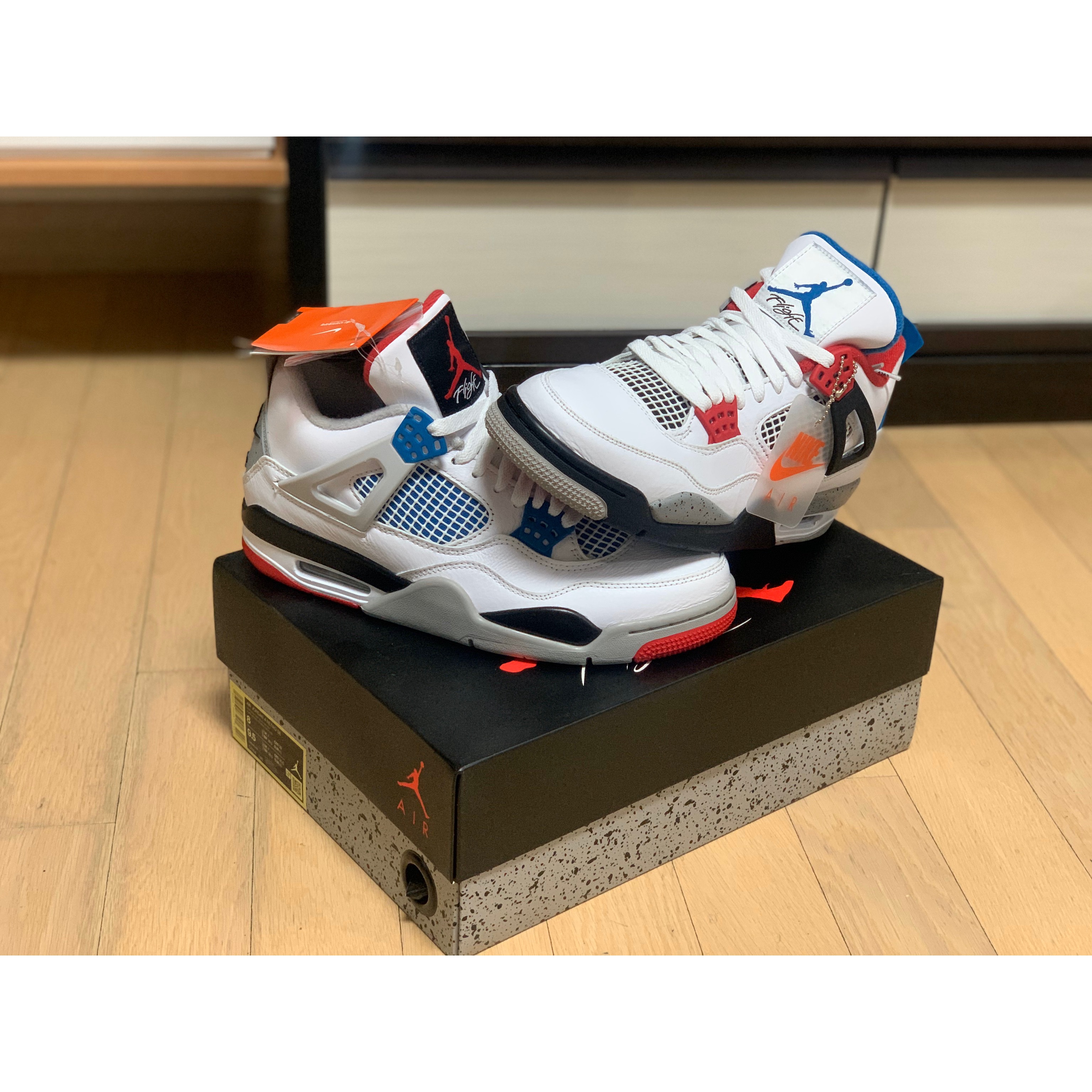 Jordan 4 Retro What The 4 착용 스타일