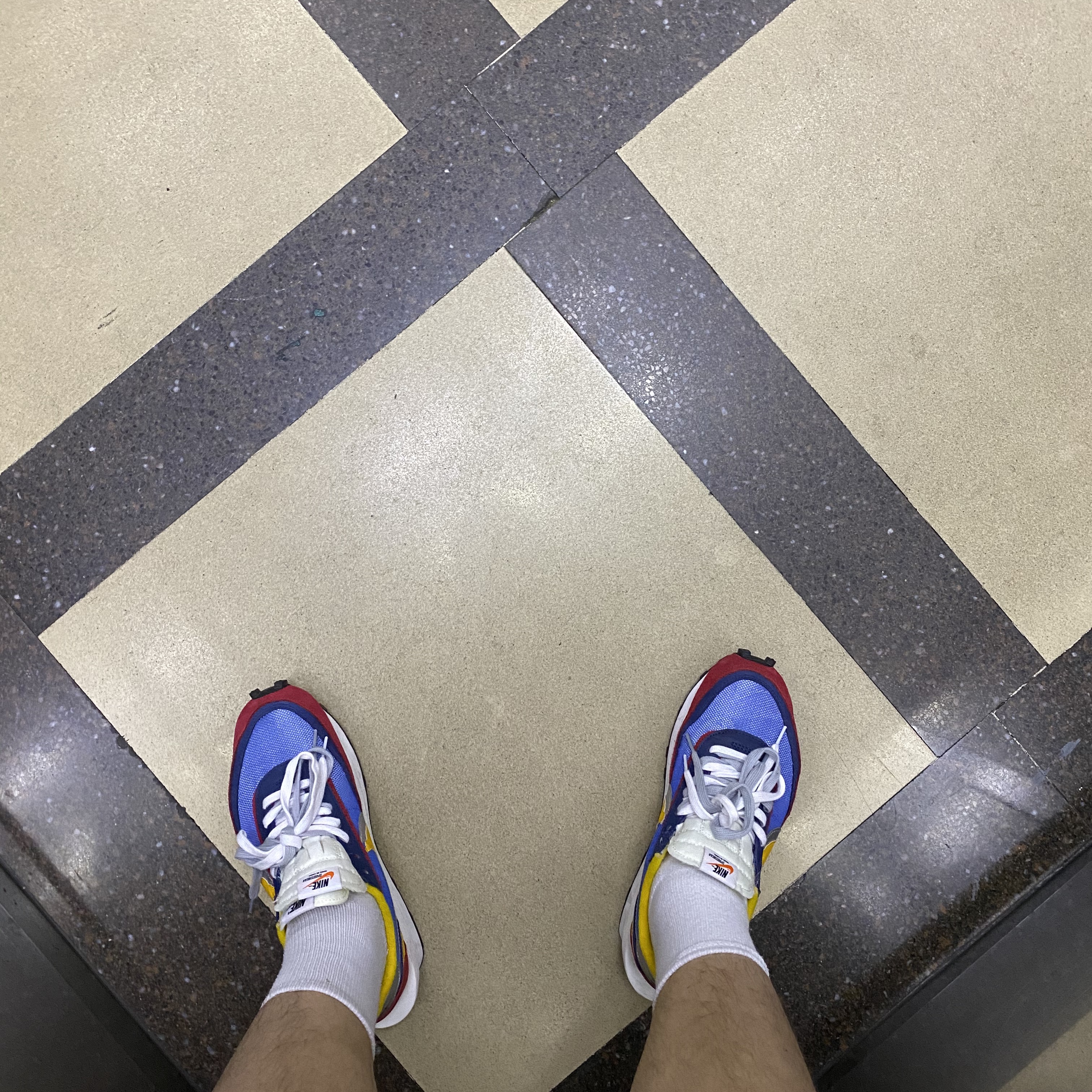 Nike x Sacai LDWaffle Blue Multi, Jordan 13 Retro Flint 2020 착용 스타일 - 2